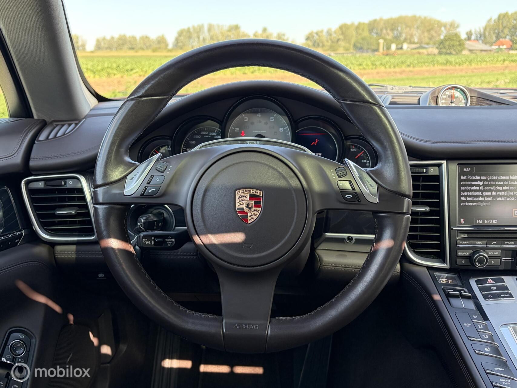 Foto van Porsche Panamera 4s