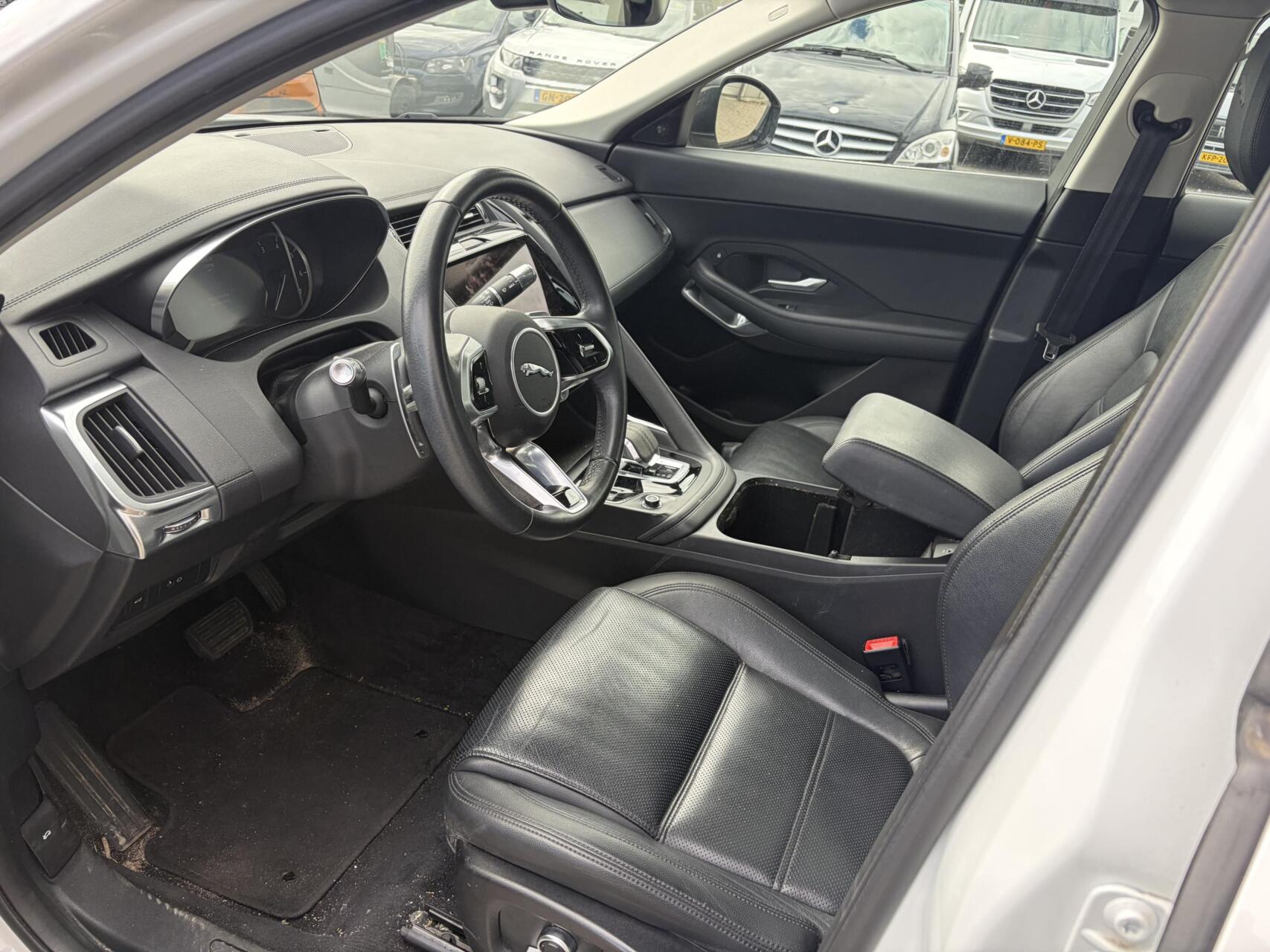 Foto van Jaguar Jaguar E-pace