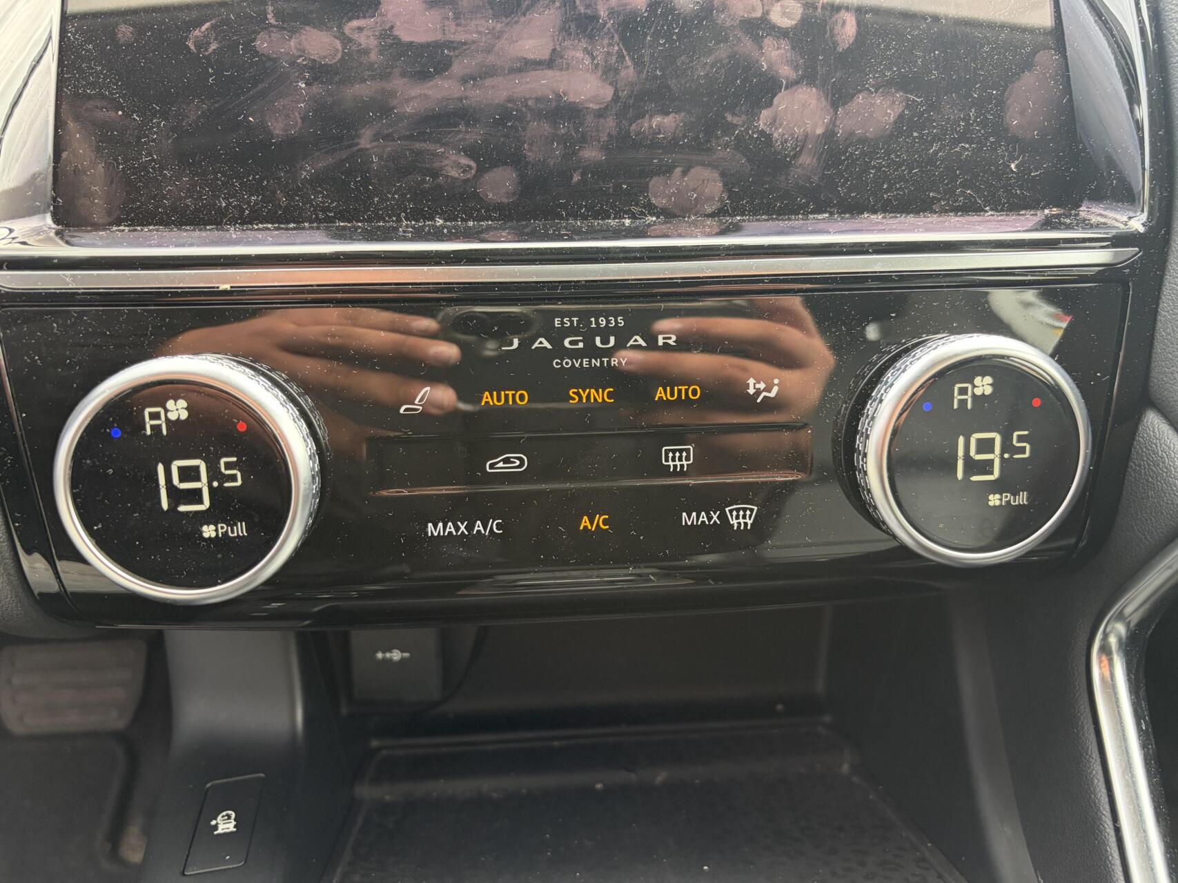 Foto van Jaguar Jaguar E-pace