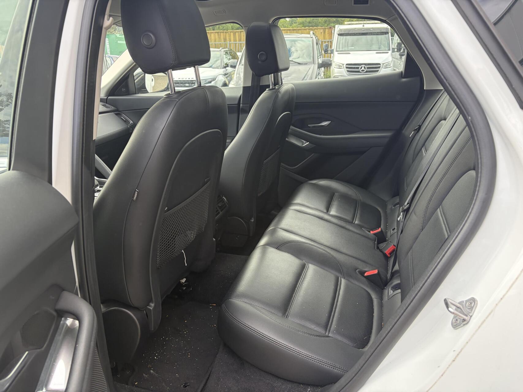 Foto van Jaguar Jaguar E-pace