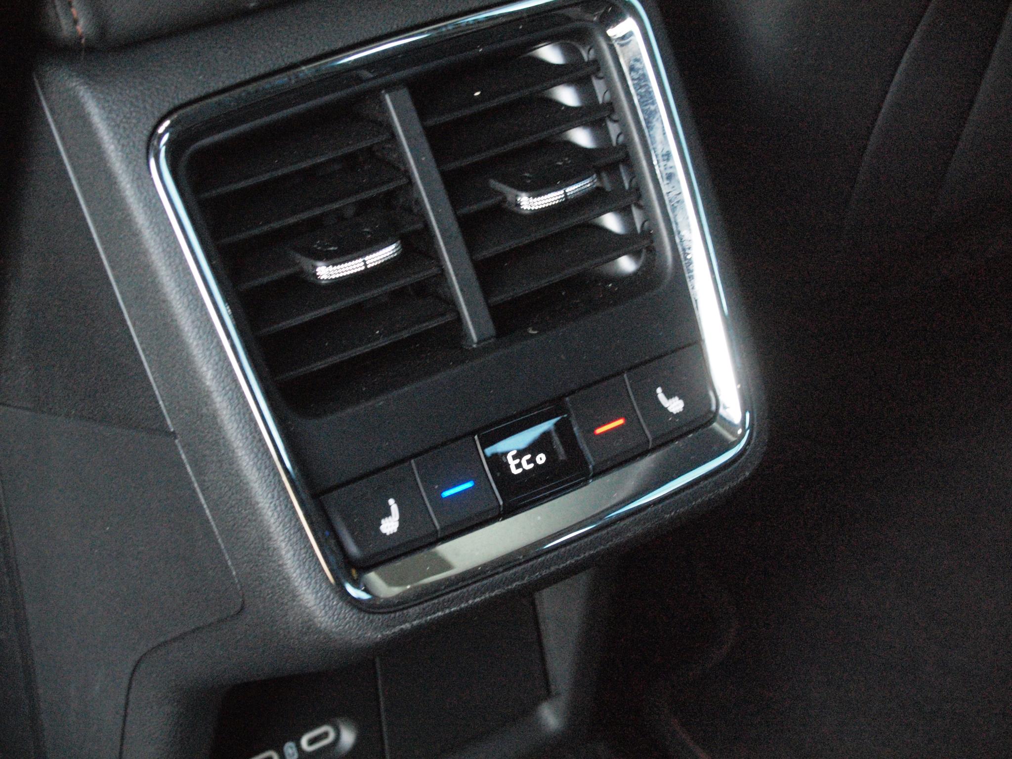 Foto van Skoda Enyaq 80