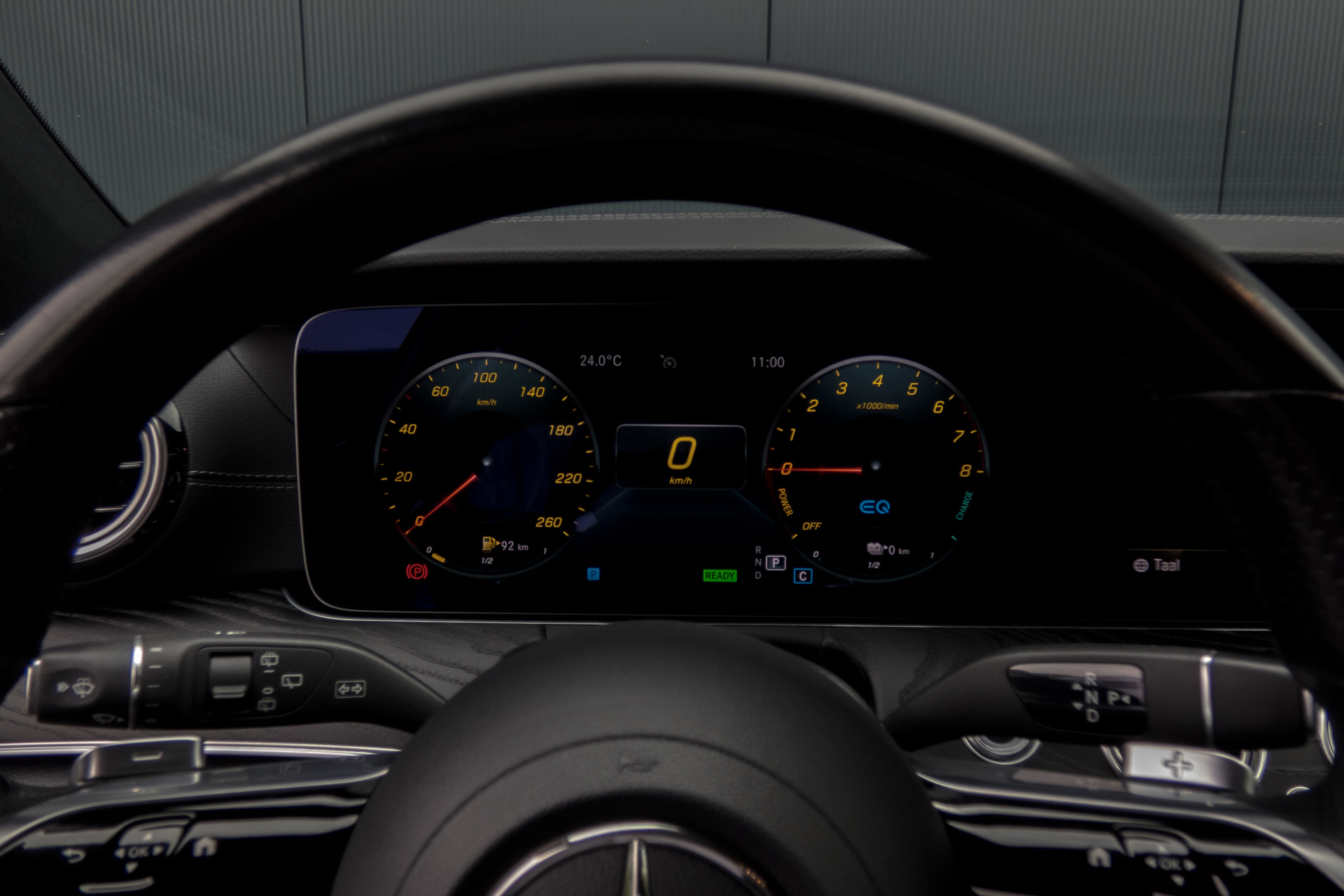 Foto van Mercedes-Benz E 300 E