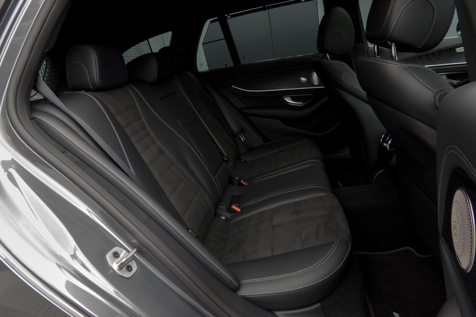 Foto van Mercedes-Benz E 300 E