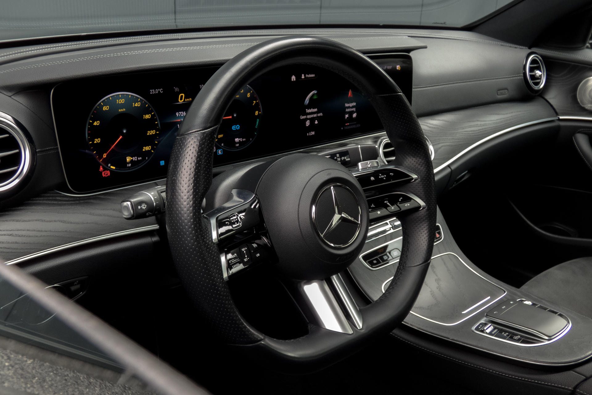 Foto van Mercedes-Benz E 300 E