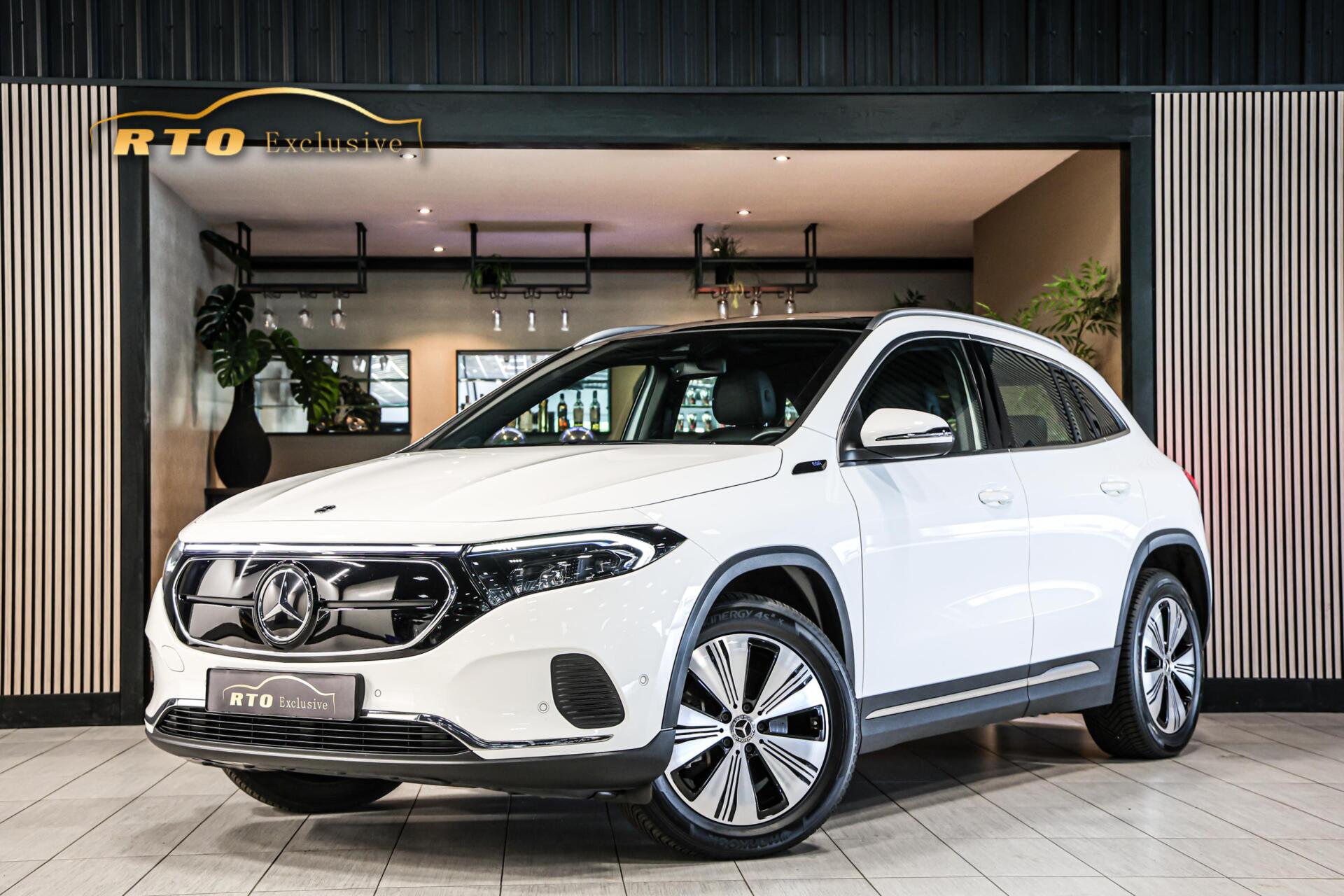 Mercedes-Benz Eqa 250 250  67 kWh 190pk Business Solution Luxury | Panoramadak | Trekhaak |  Lederlook | Camera | CarPlay |18"All Season 2021 - voorkant
