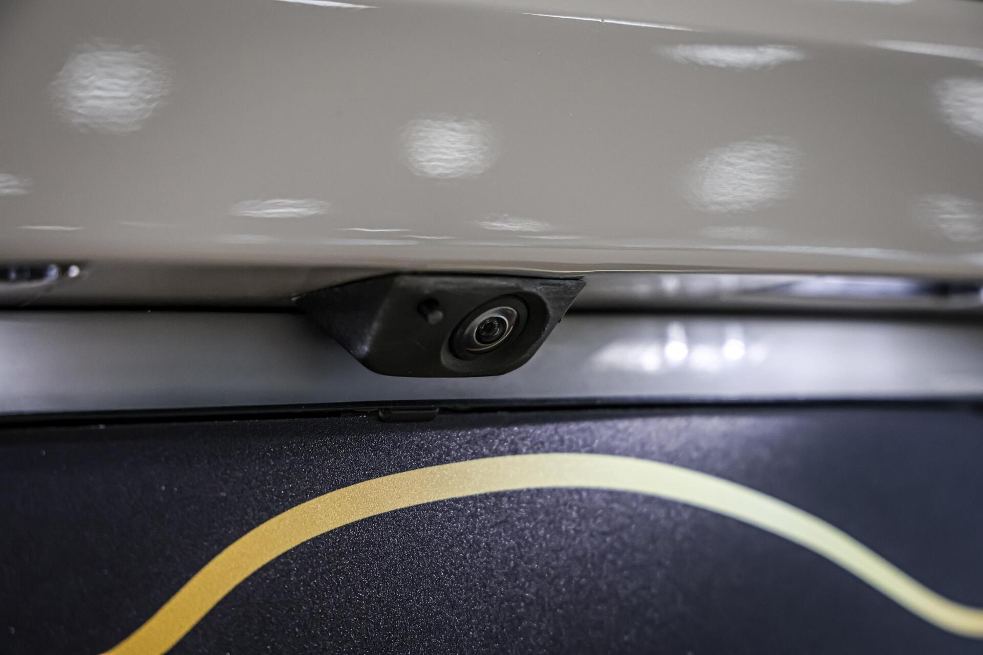 Foto van Porsche Macan Turbo