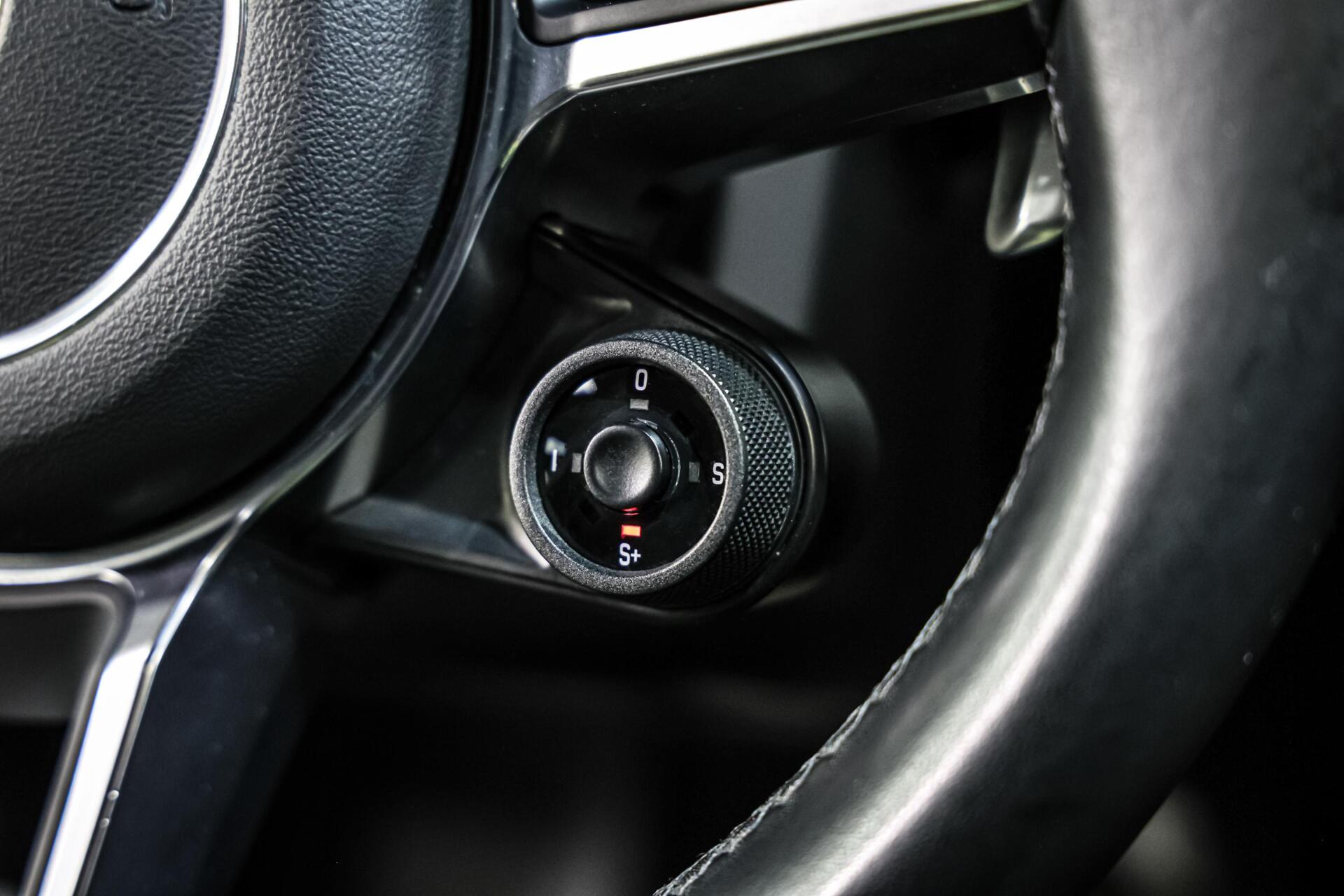 Foto van Porsche Macan Turbo