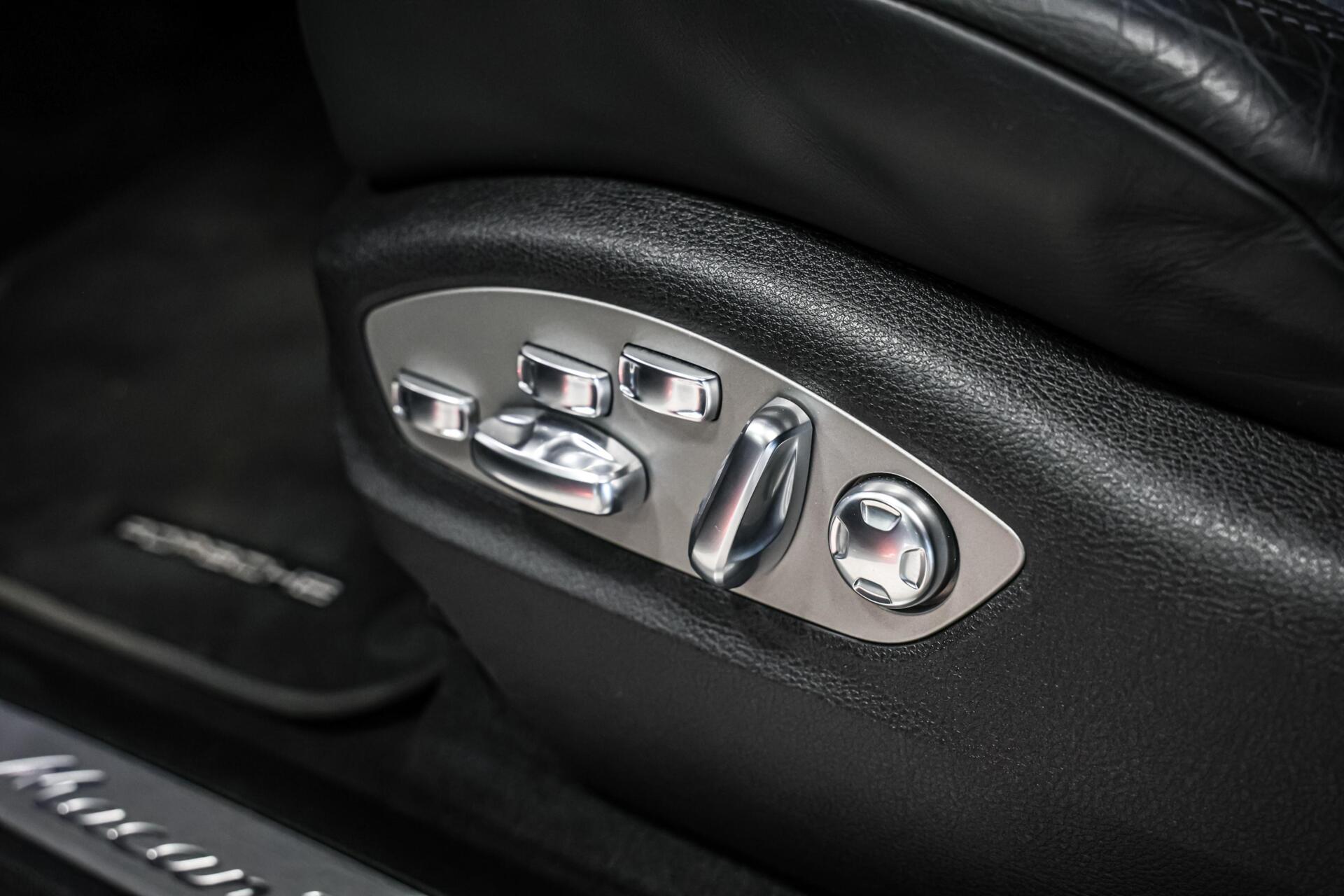 Foto van Porsche Macan Turbo