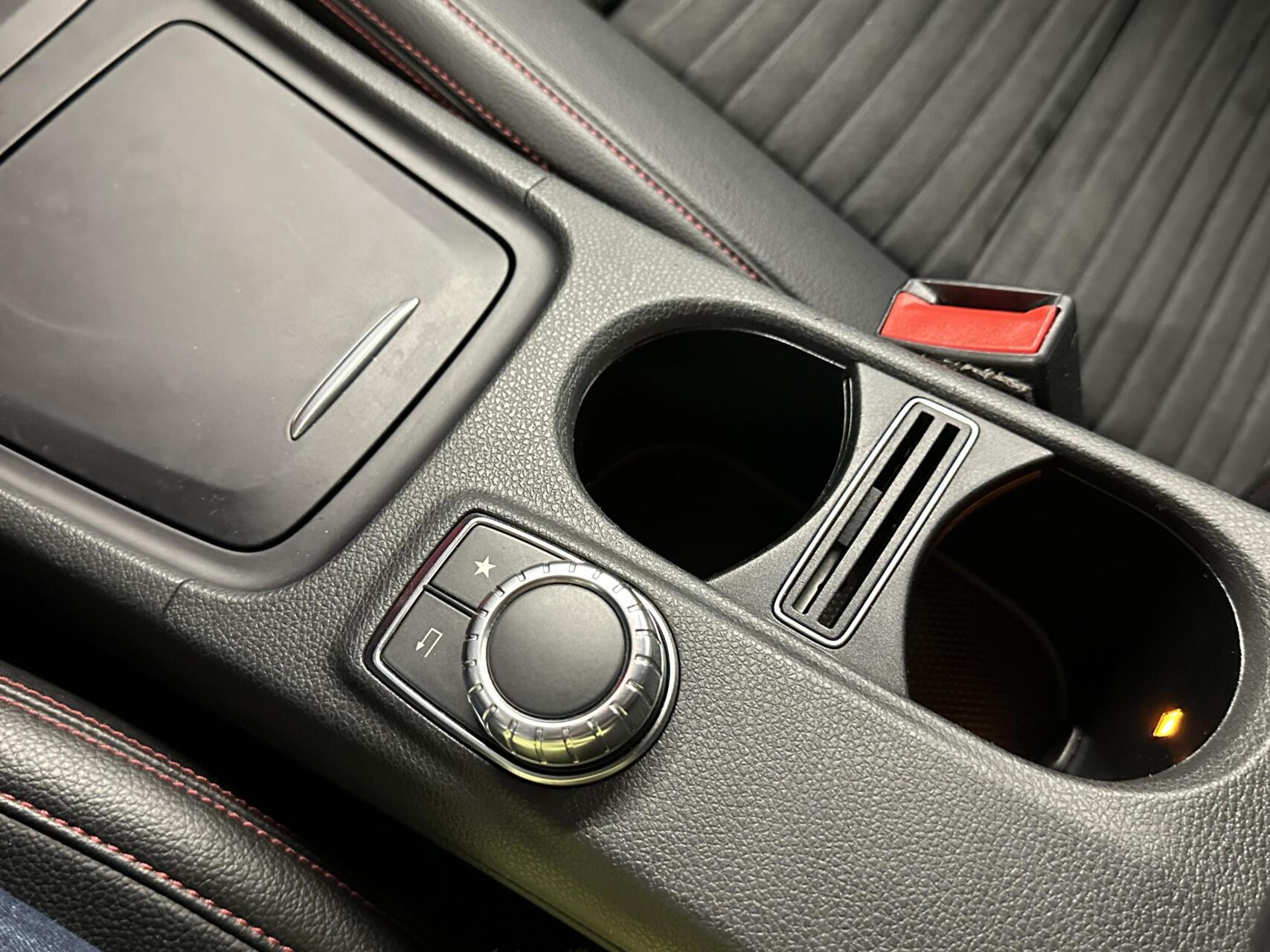 Foto van Mercedes-Benz Cla 200