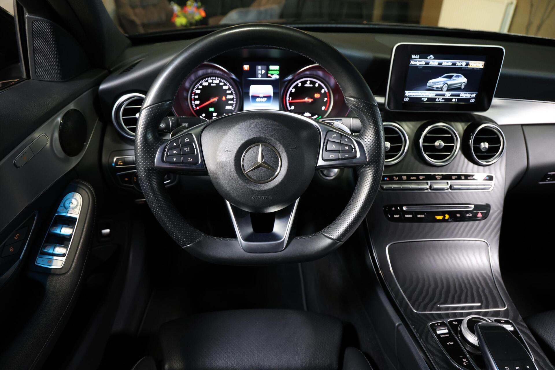Foto van Mercedes-Benz C 350 E