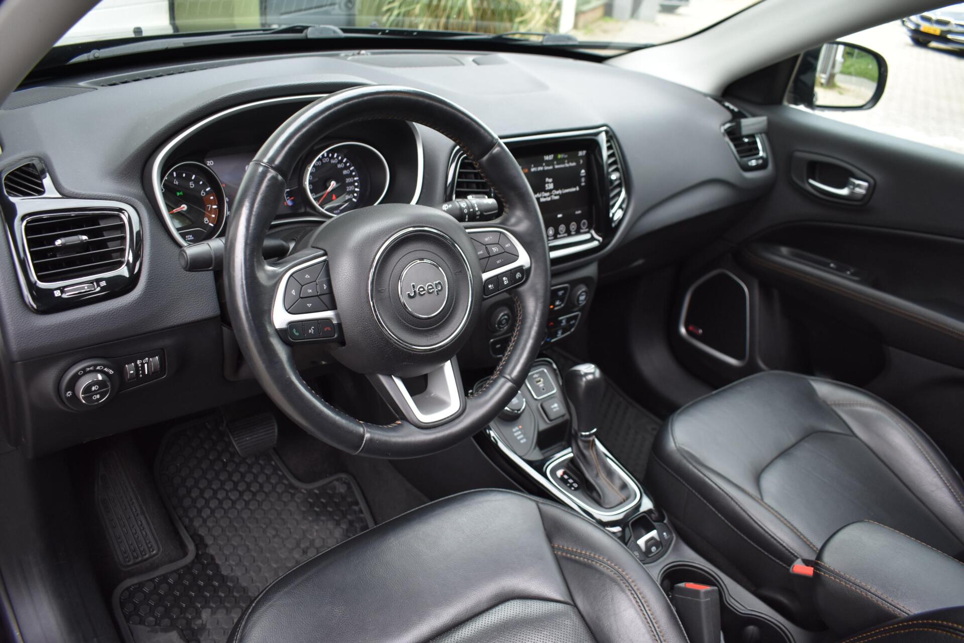 Foto van Jeep Compass