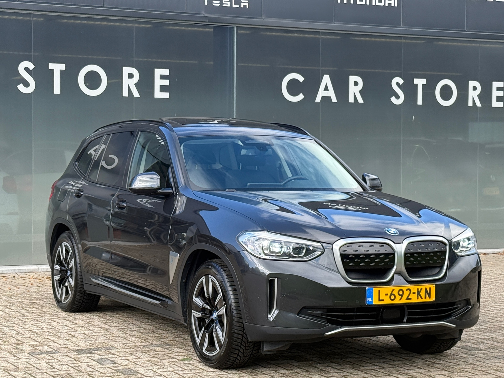 Foto van BMW Ix3