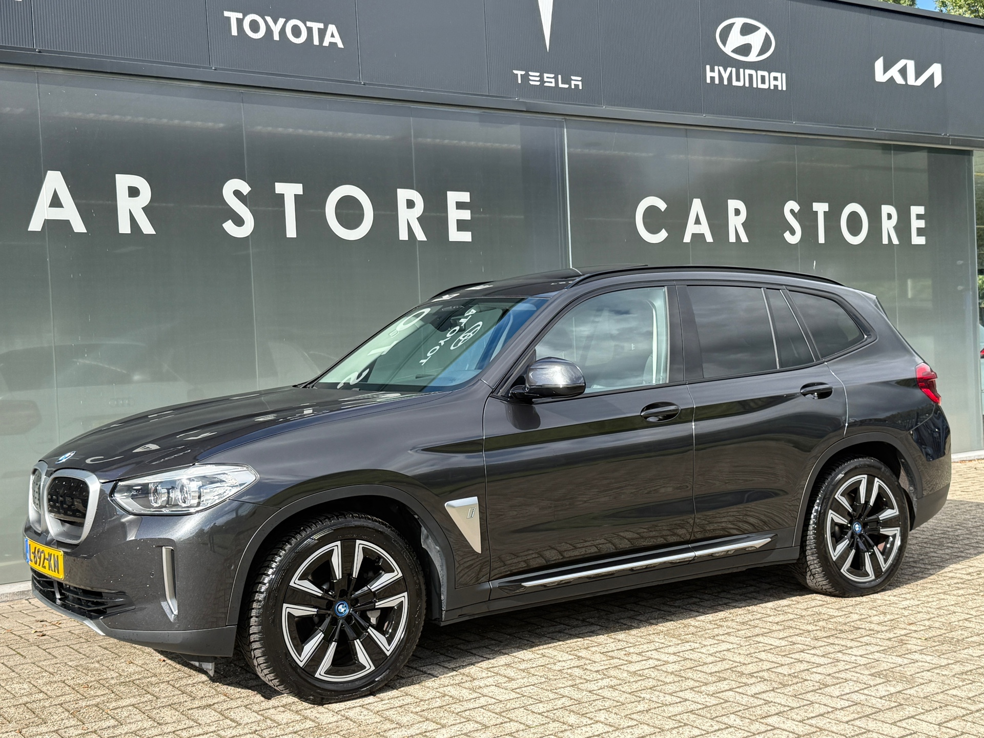 Foto van BMW Ix3
