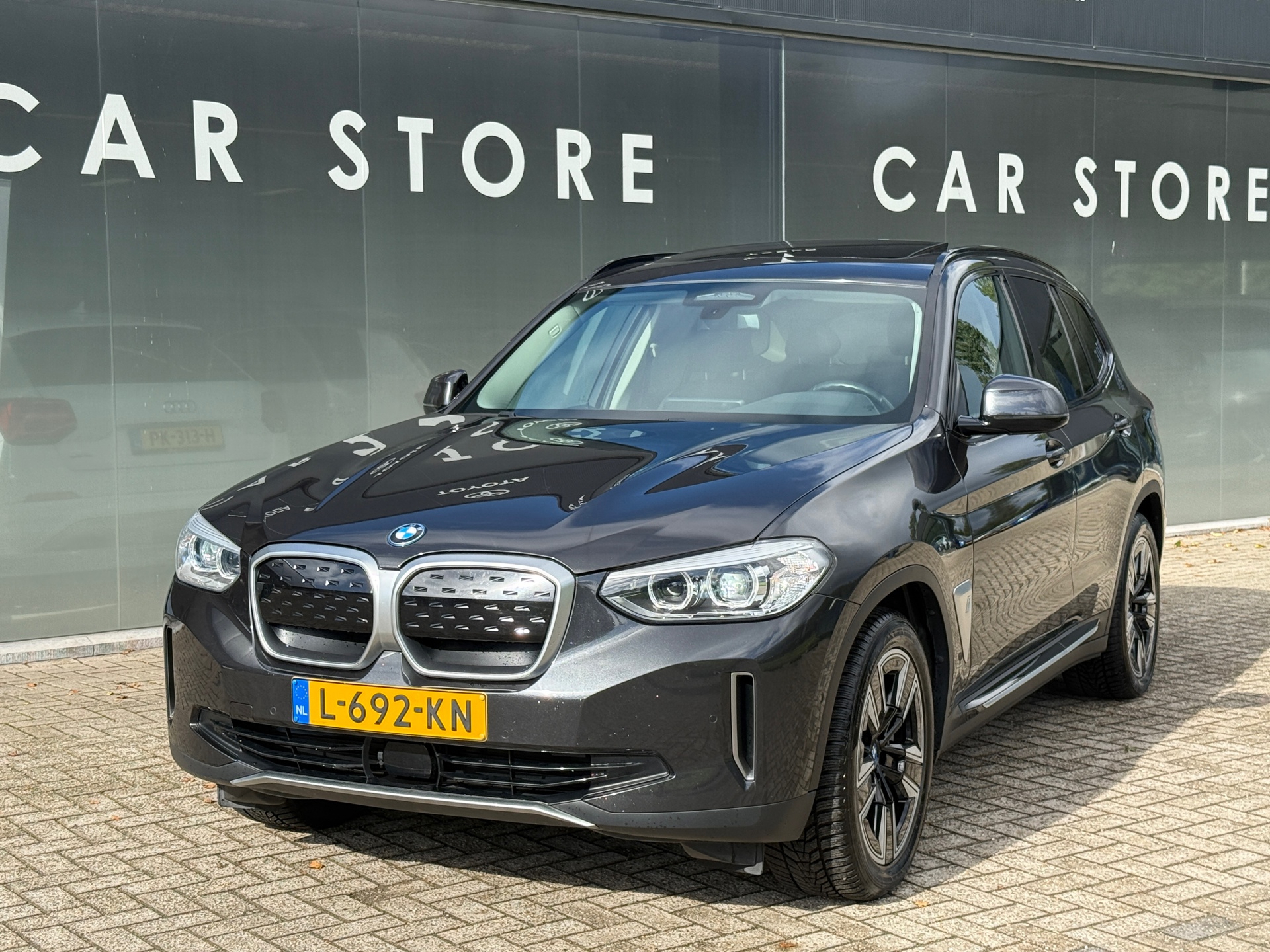 Foto van BMW Ix3