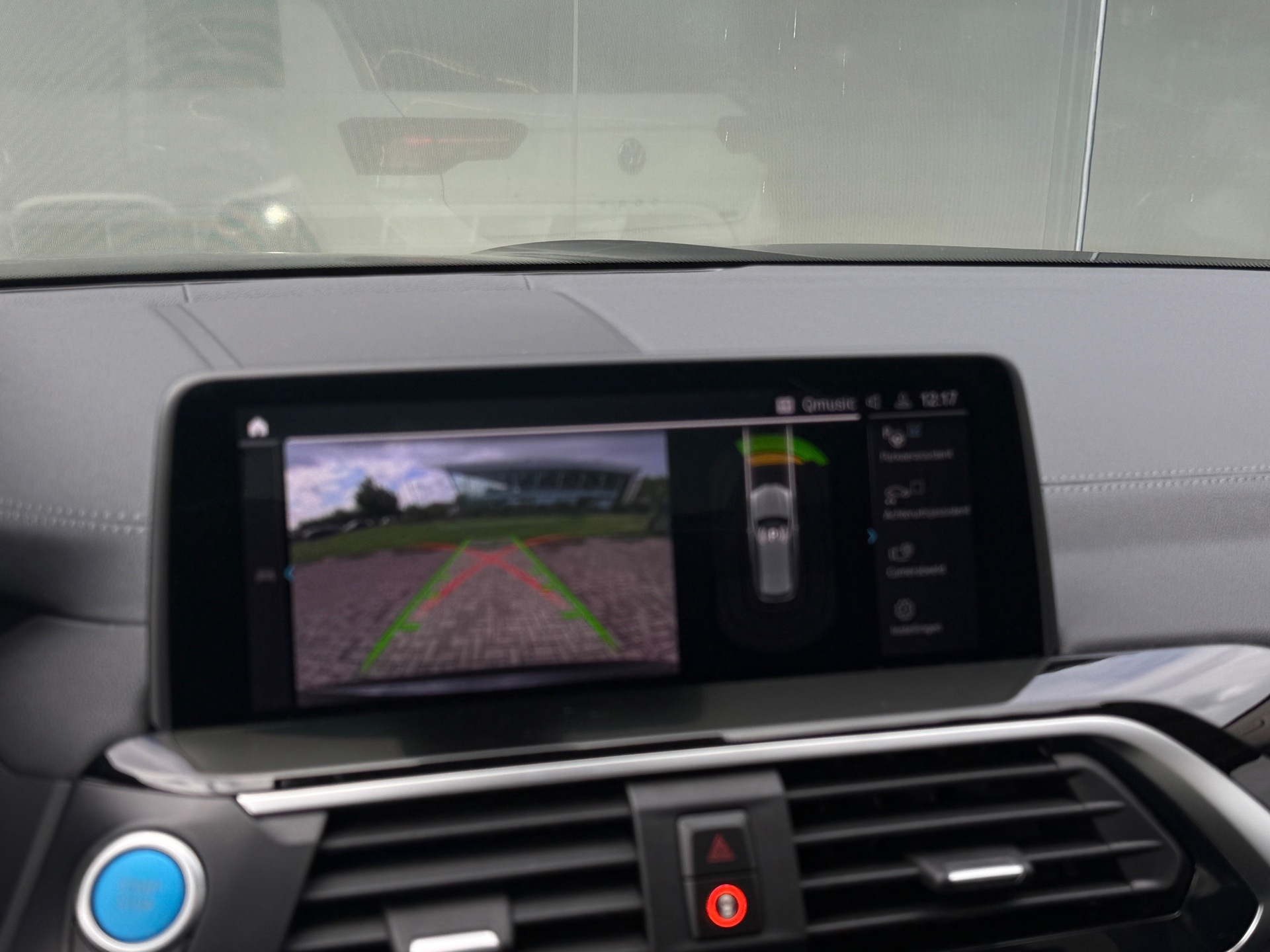 Foto van BMW Ix3
