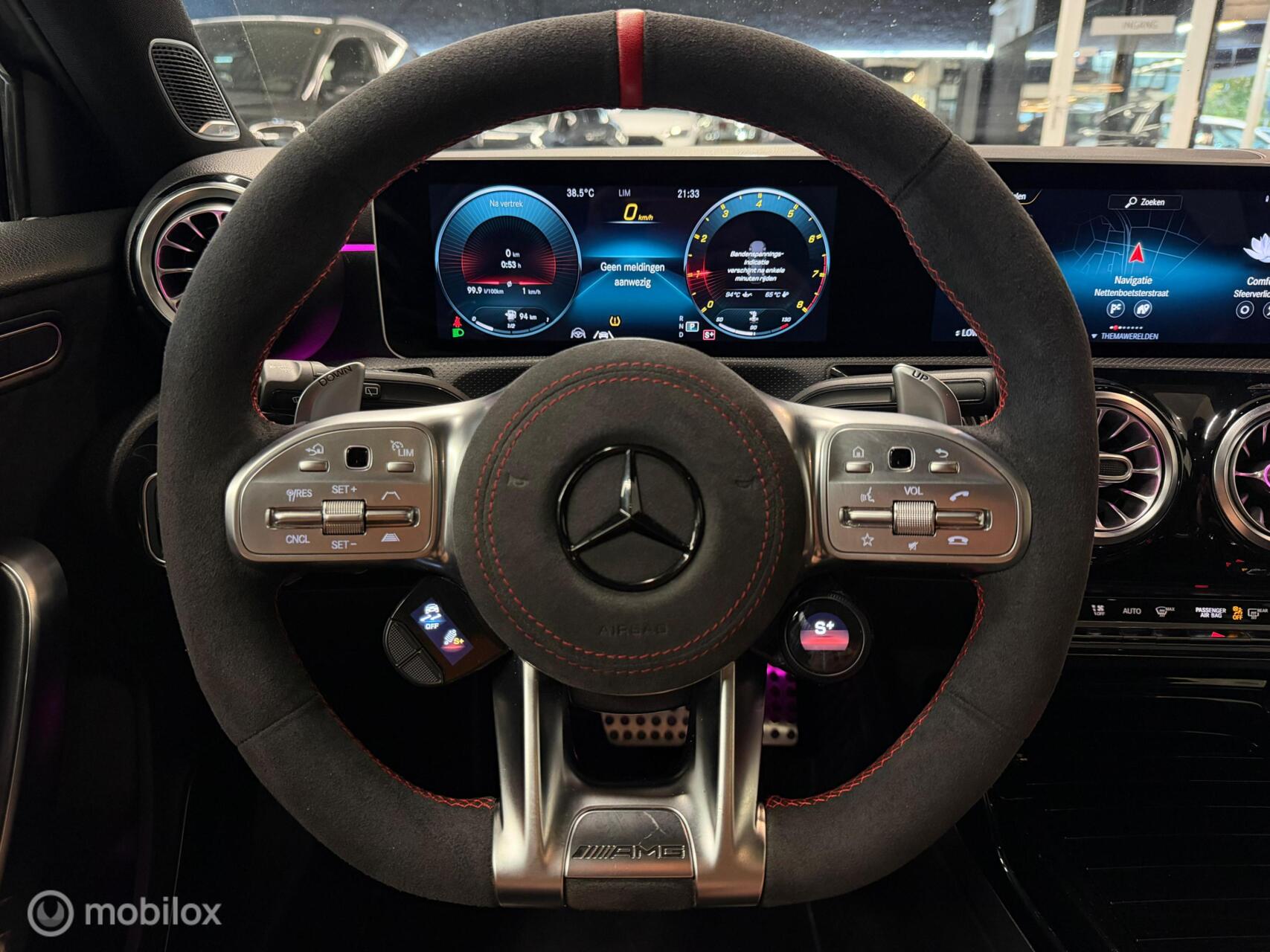 Foto van Mercedes-Benz AMG A 35