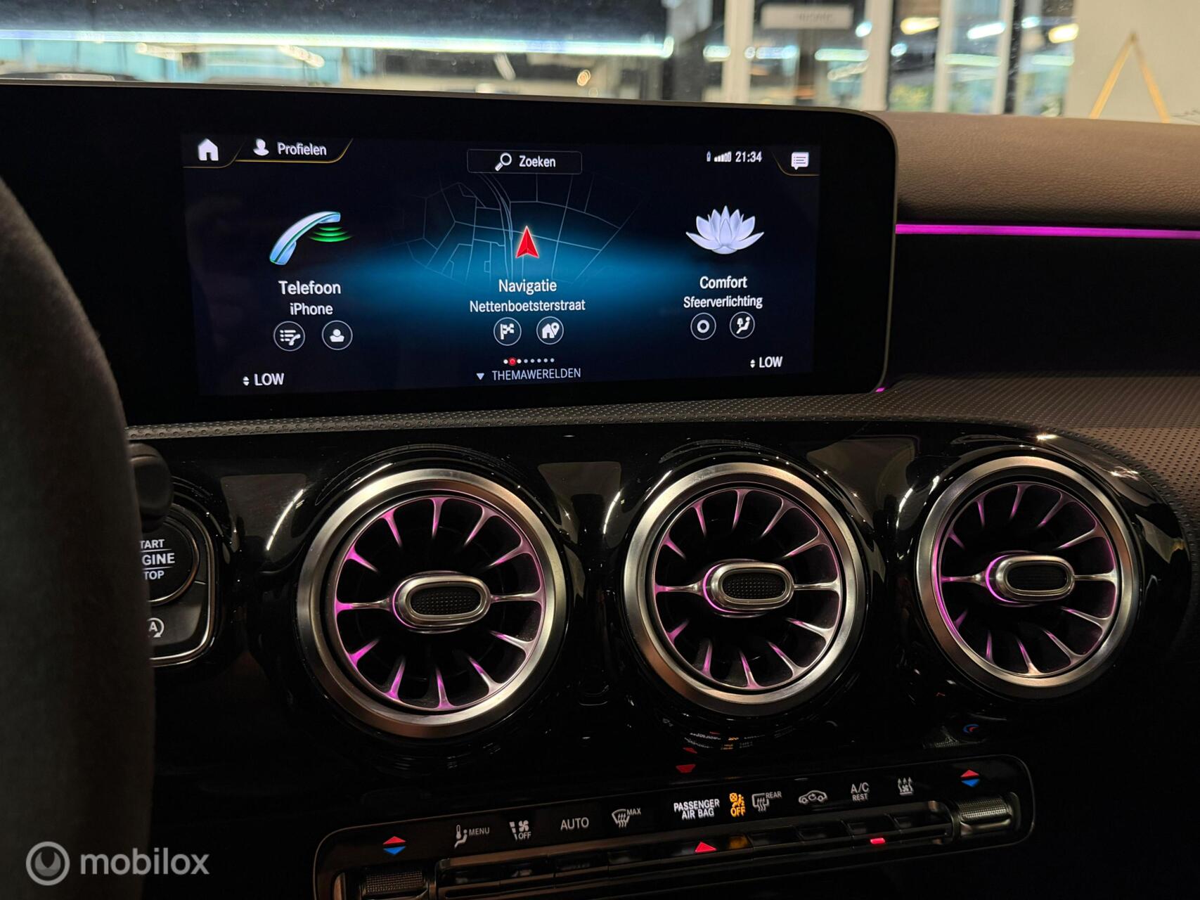 Foto van Mercedes-Benz AMG A 35