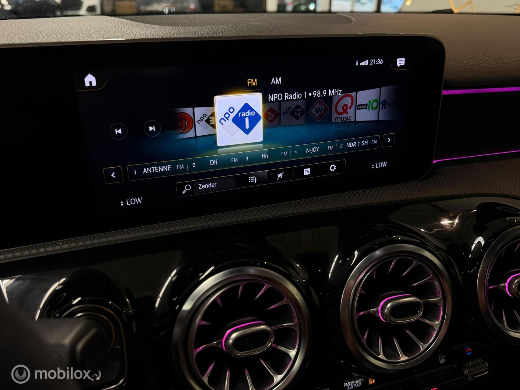 Foto van Mercedes-Benz AMG A 35