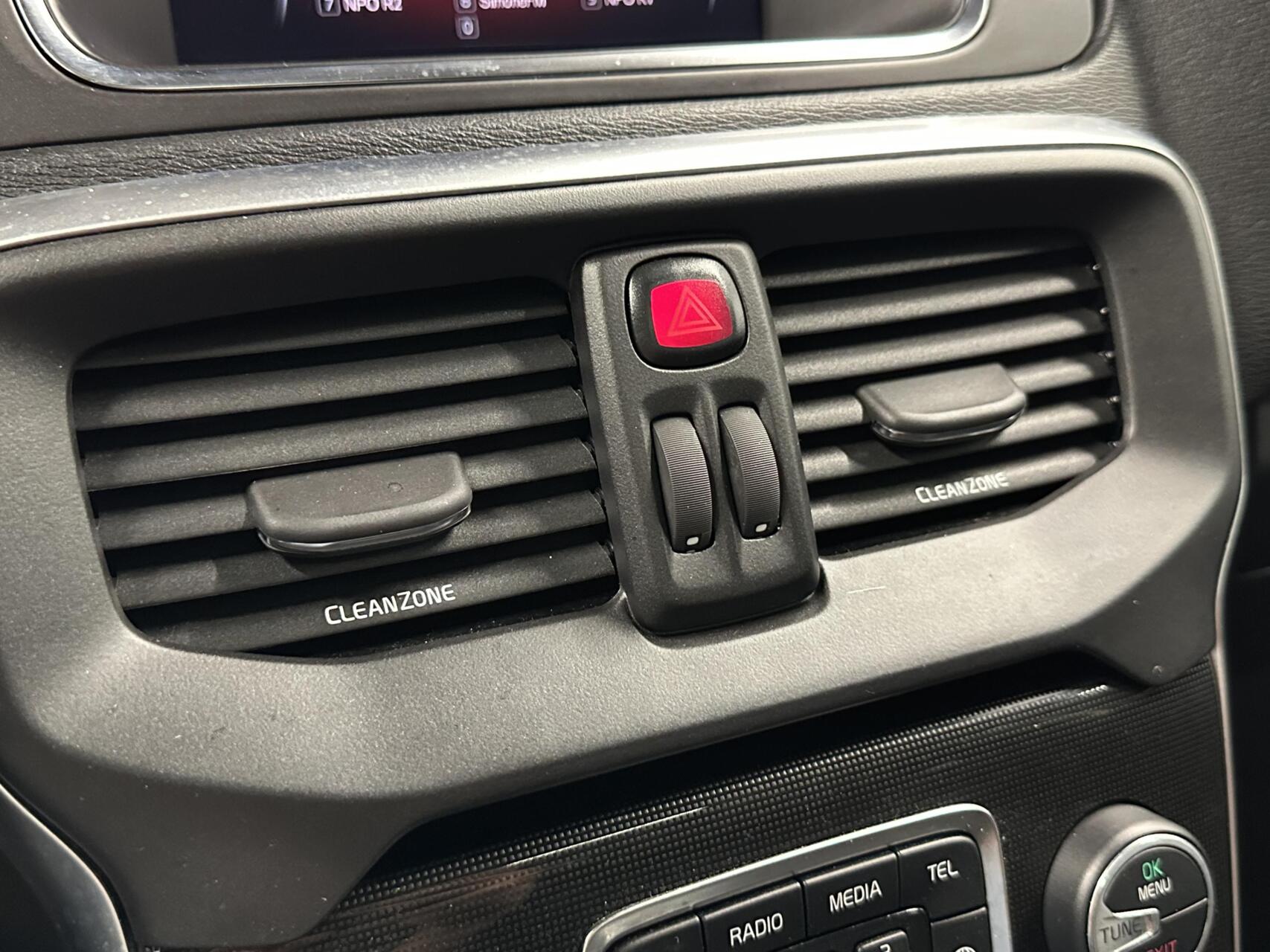 Foto van Volvo V40 Cross Country