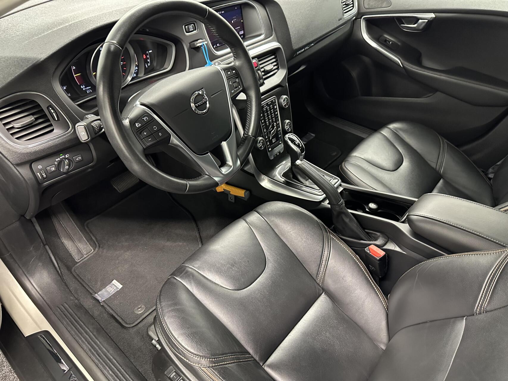 Foto van Volvo V40 Cross Country