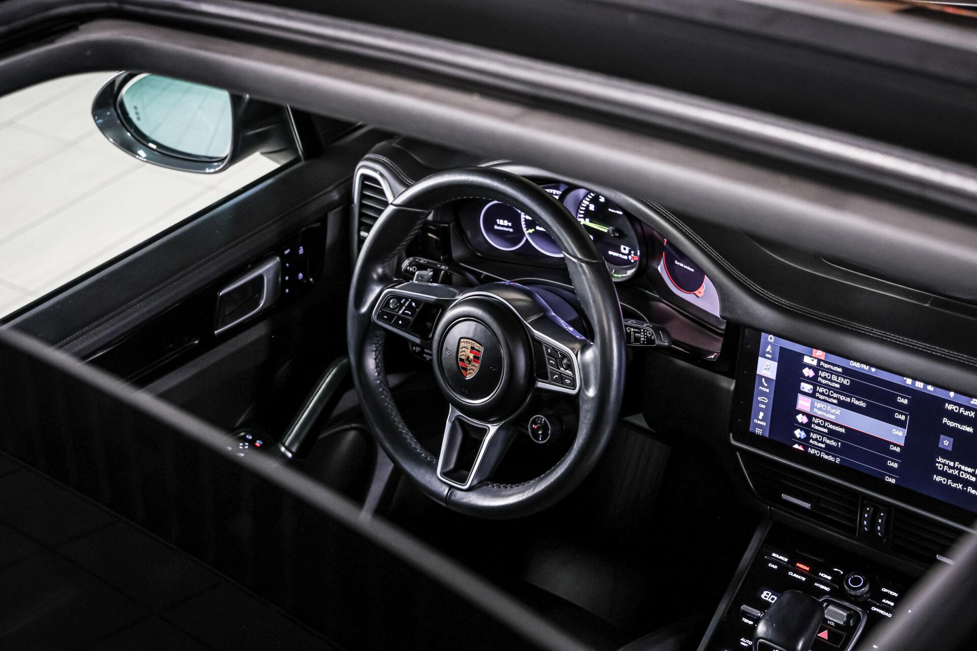 Foto van Porsche Cayenne