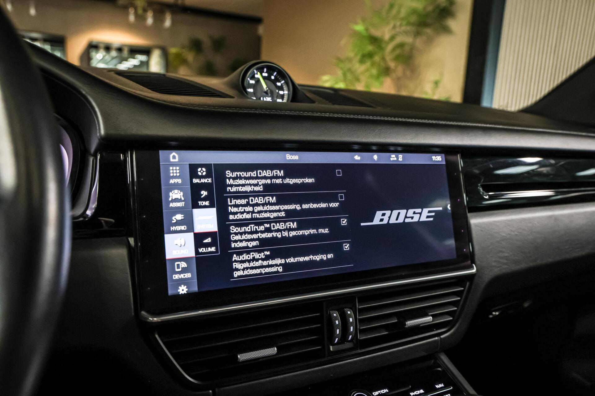 Foto van Porsche Cayenne