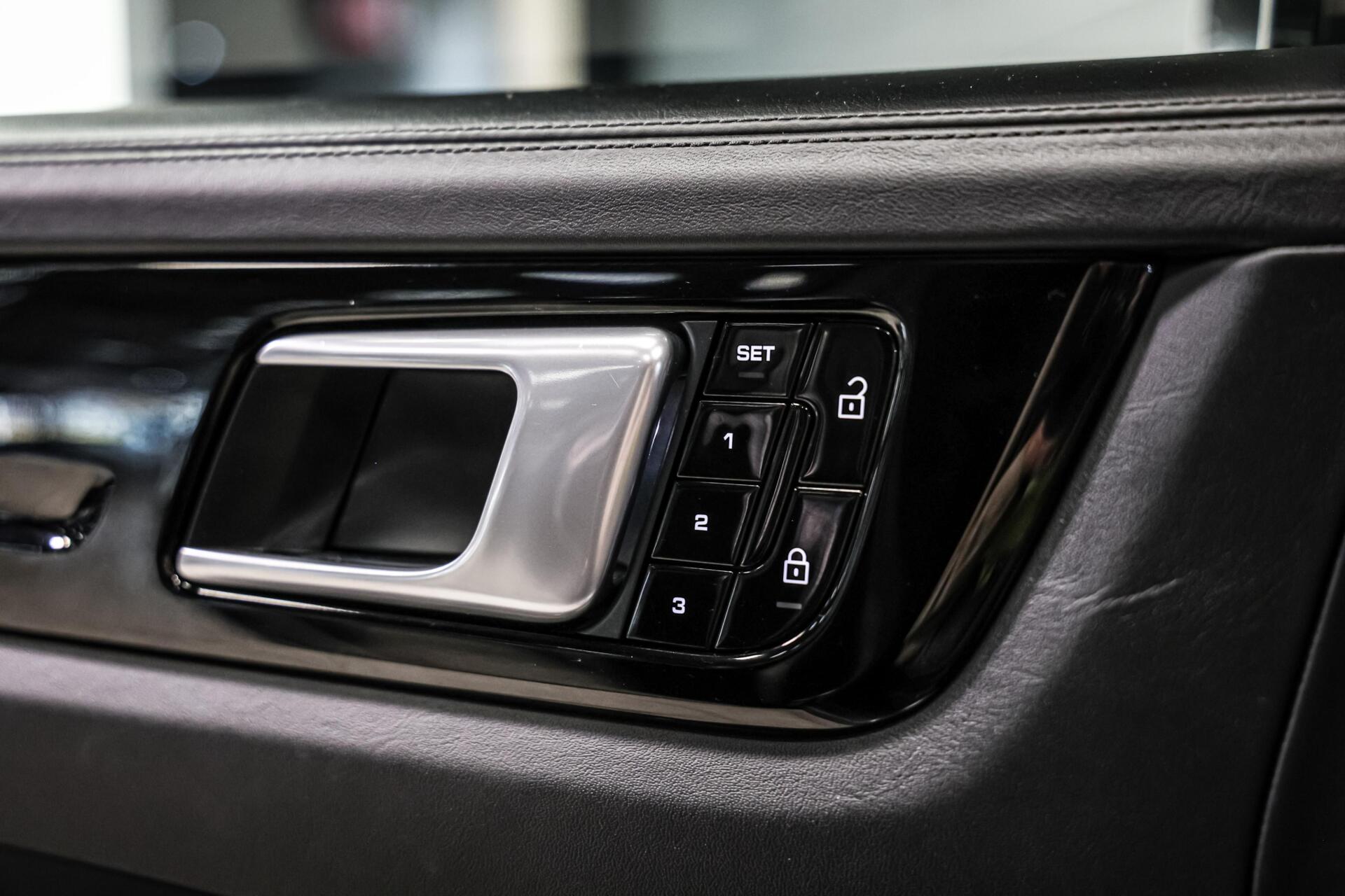 Foto van Porsche Cayenne
