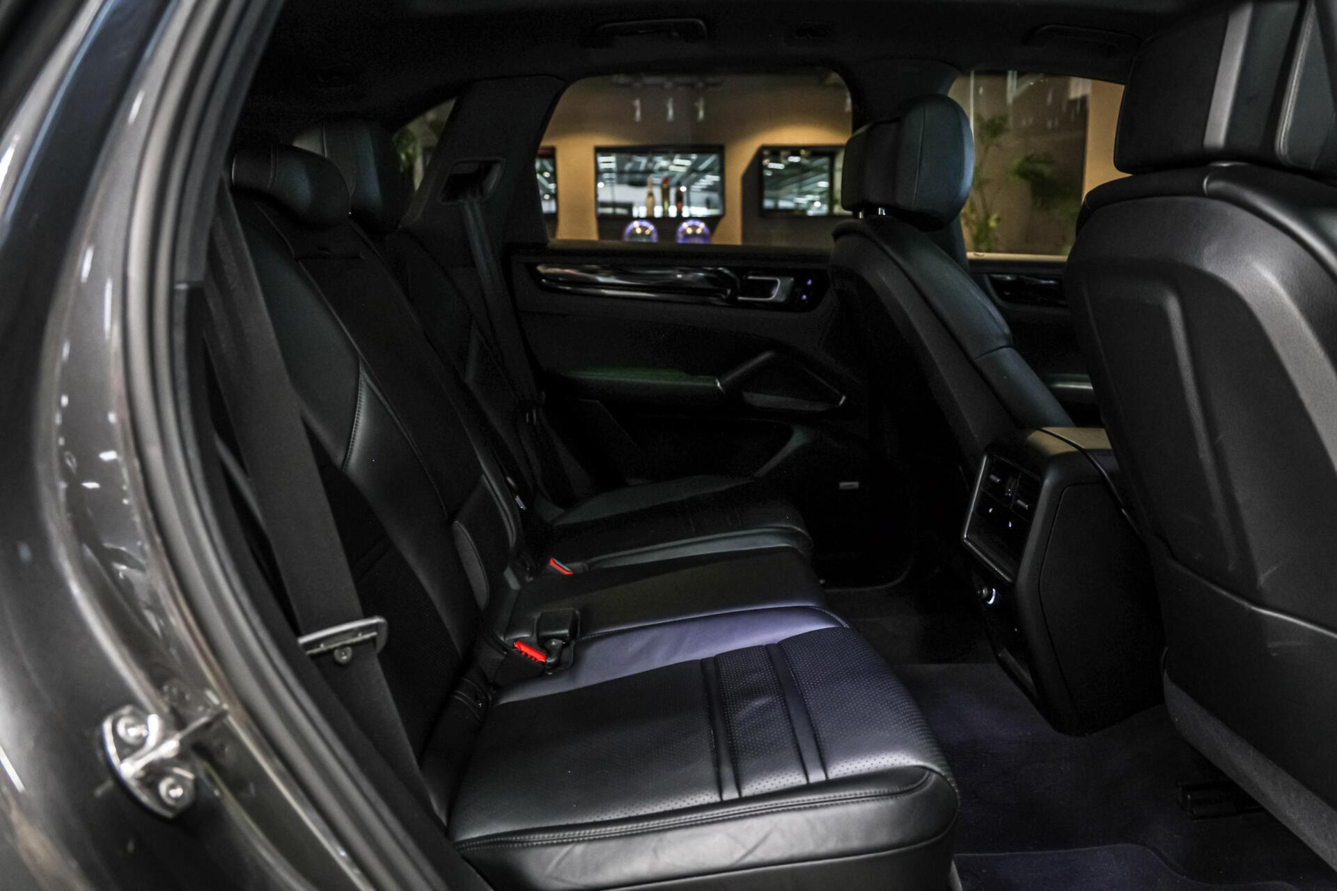 Foto van Porsche Cayenne
