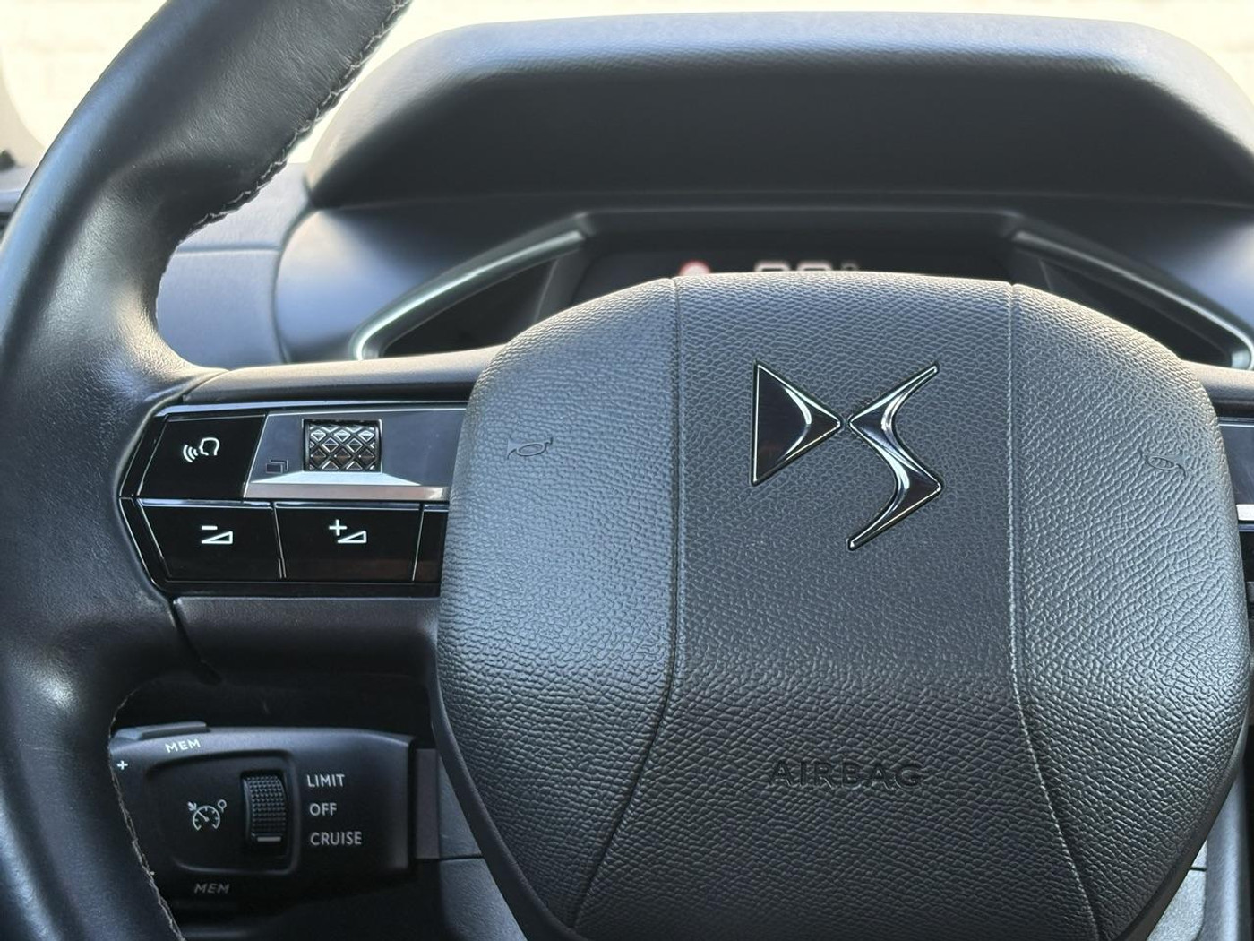 Foto van DS DS 3 Crossback