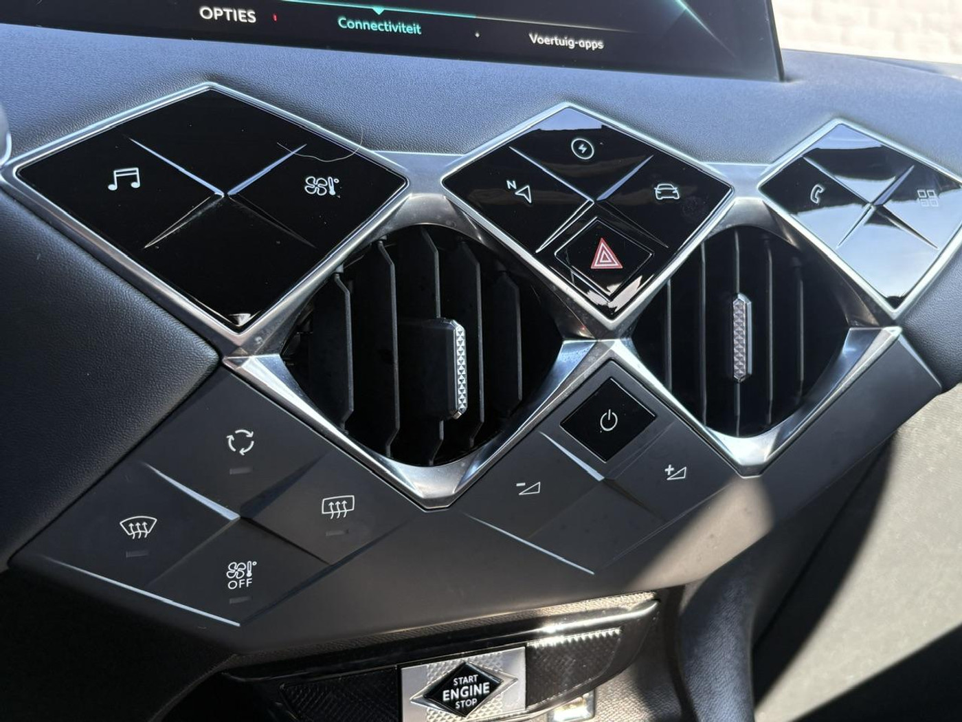 Foto van DS DS 3 Crossback