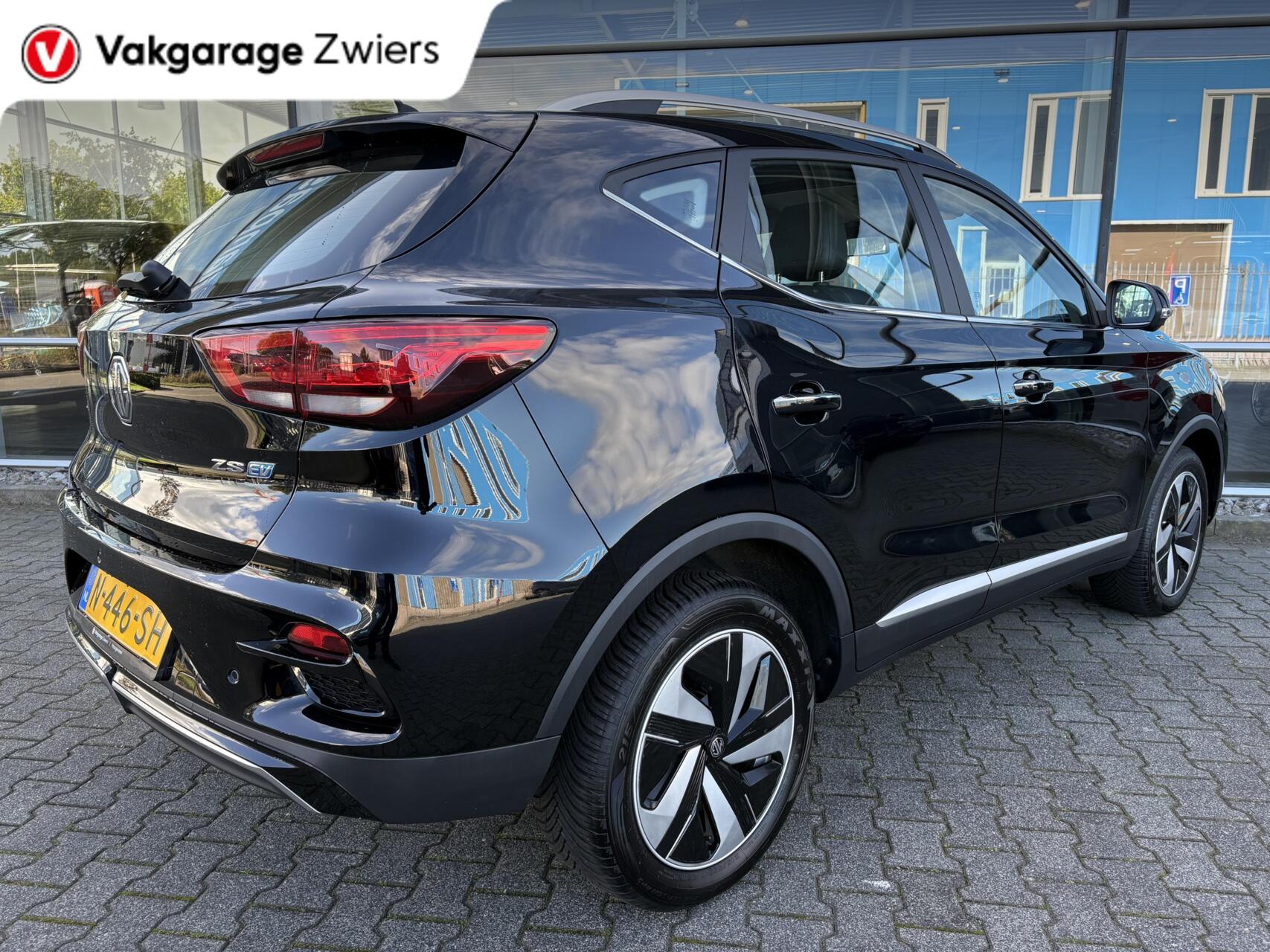 Foto van MG MG ZS Ev