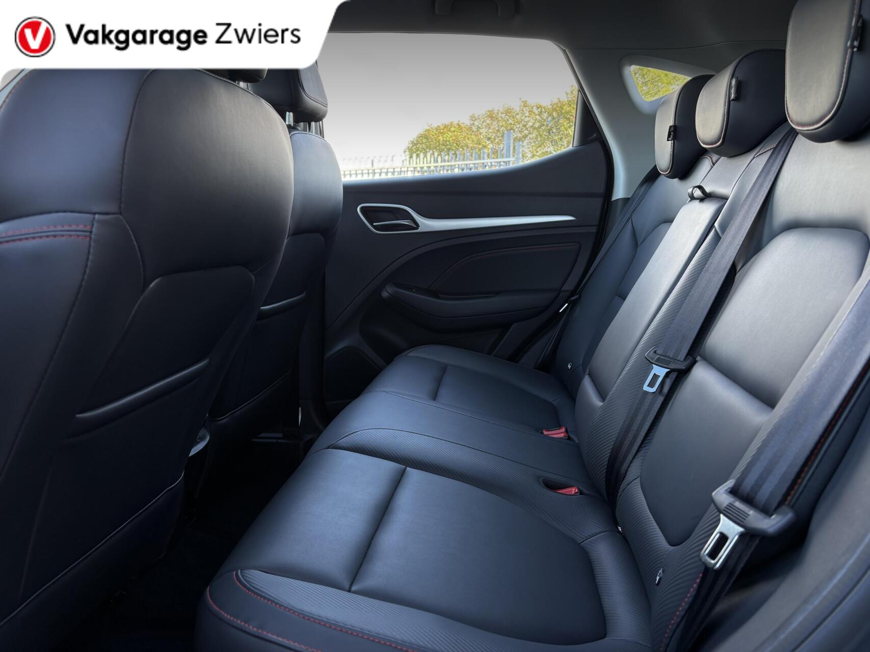 Foto van MG MG ZS Ev