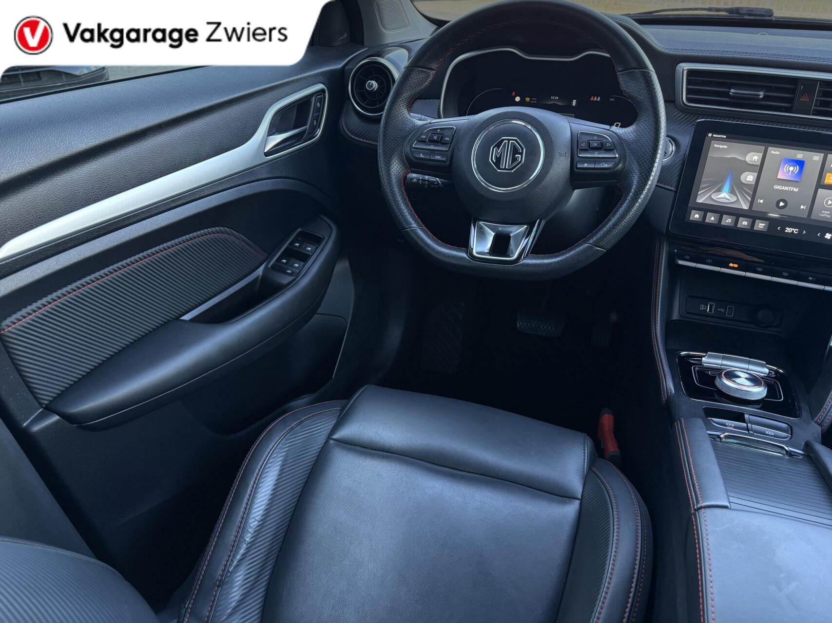 Foto van MG MG ZS Ev