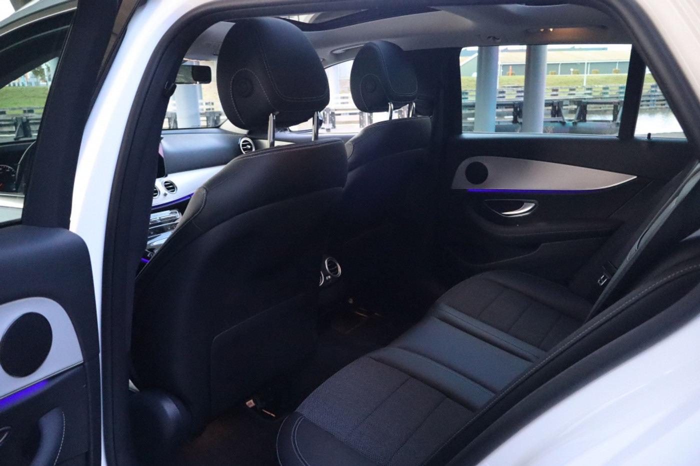 Foto van Mercedes-Benz E 300 E