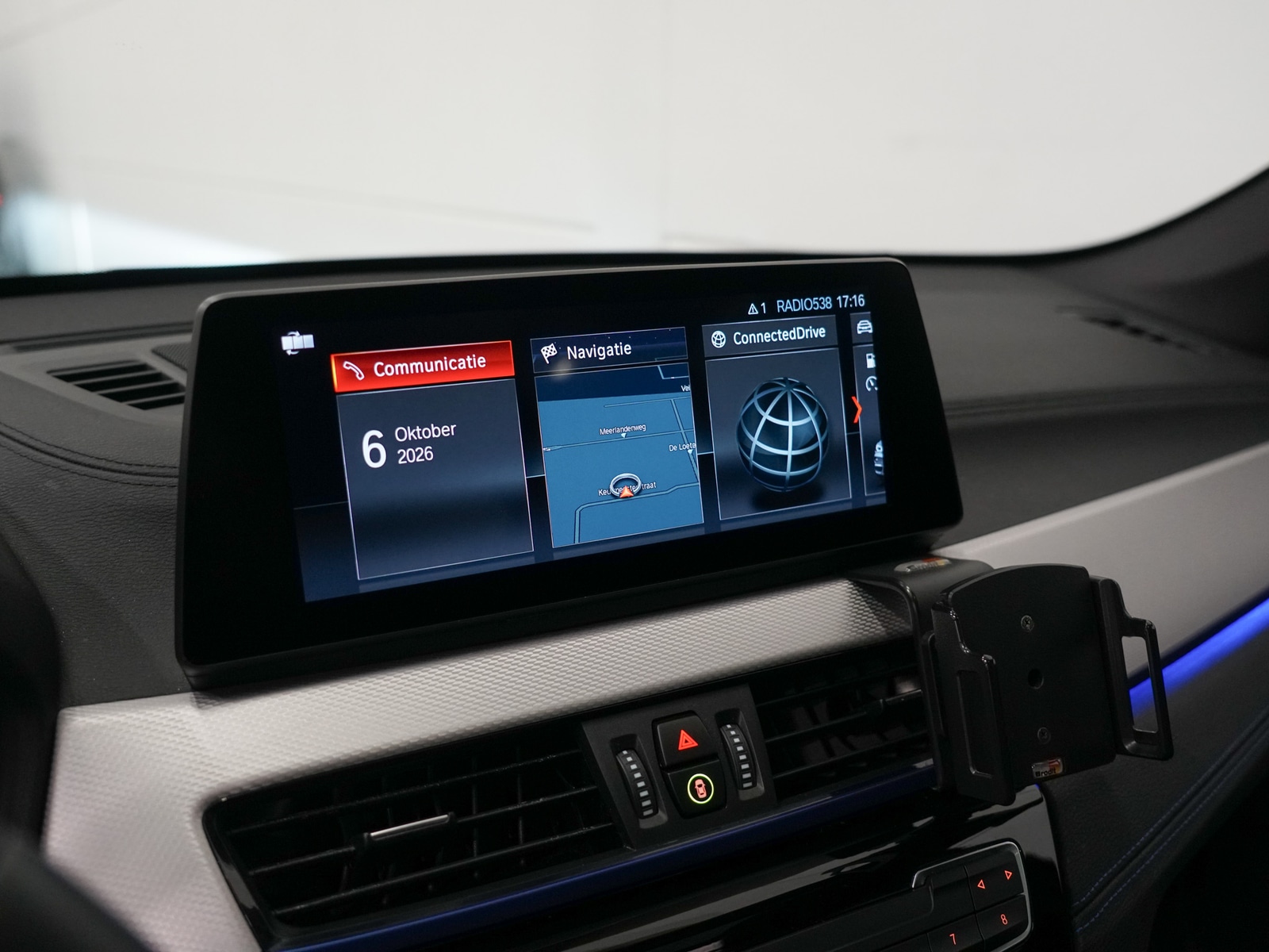 Foto van BMW X1 Xdrive20i