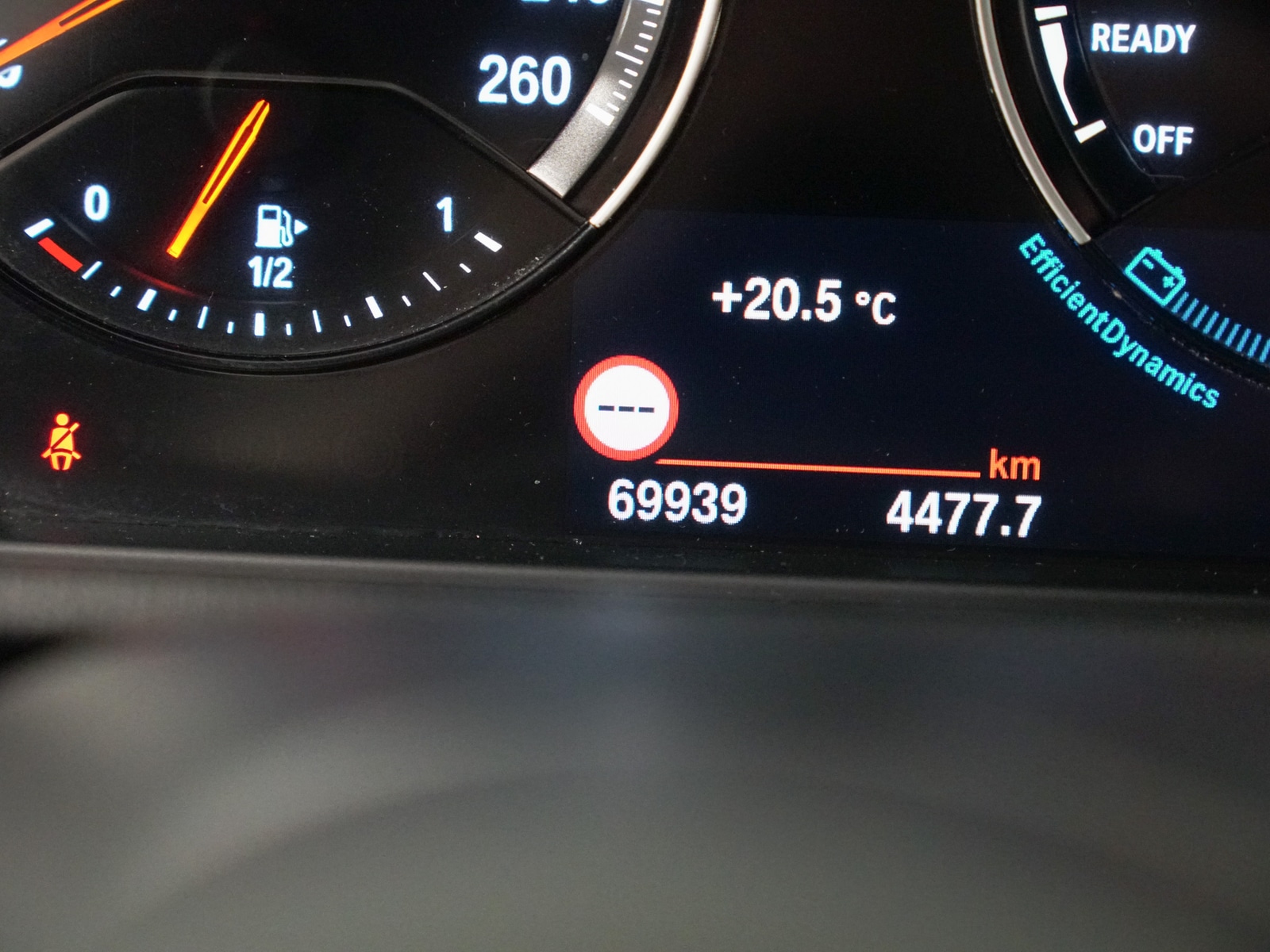 Foto van BMW X1 Xdrive20i