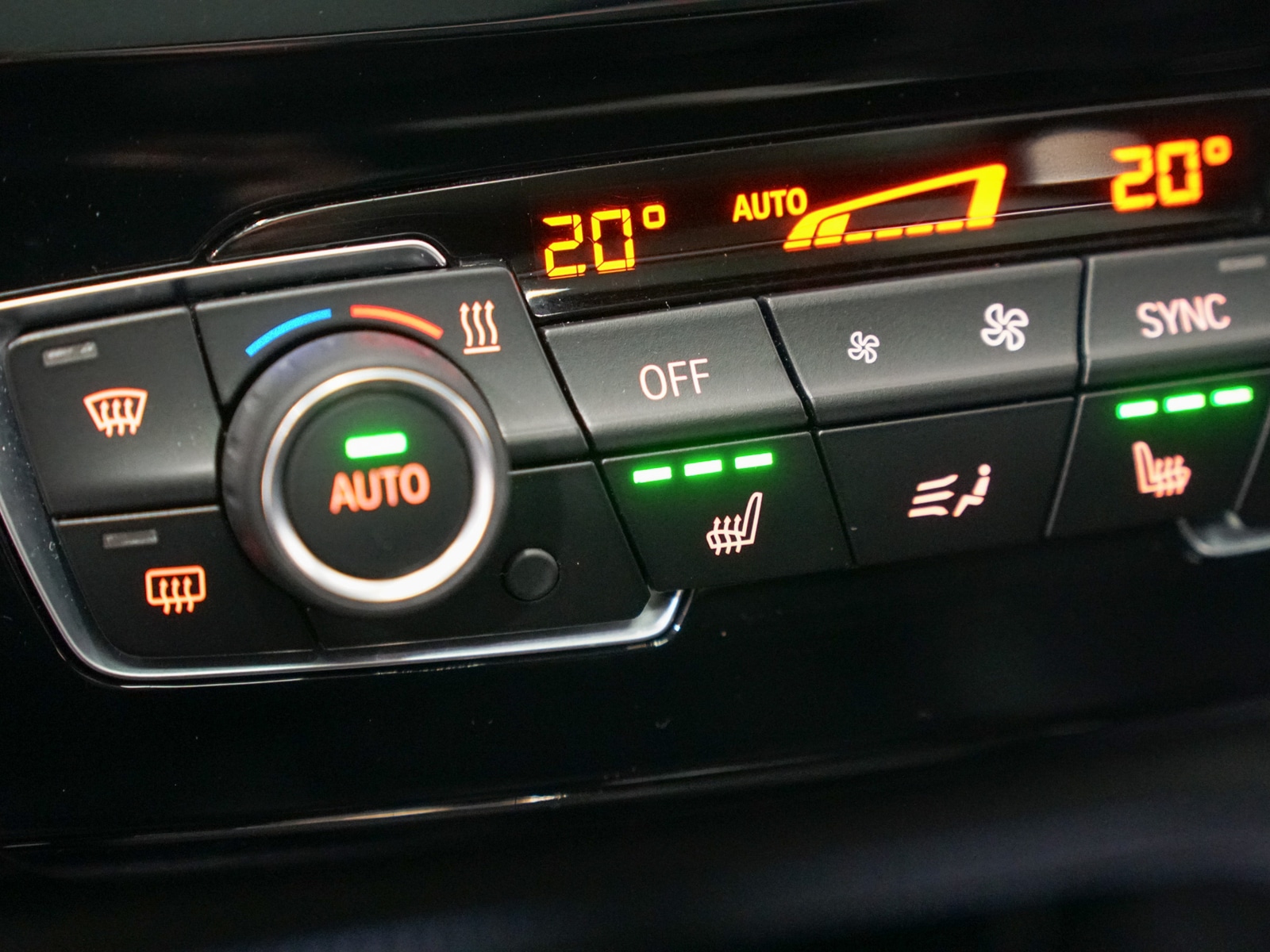 Foto van BMW X1 Xdrive20i