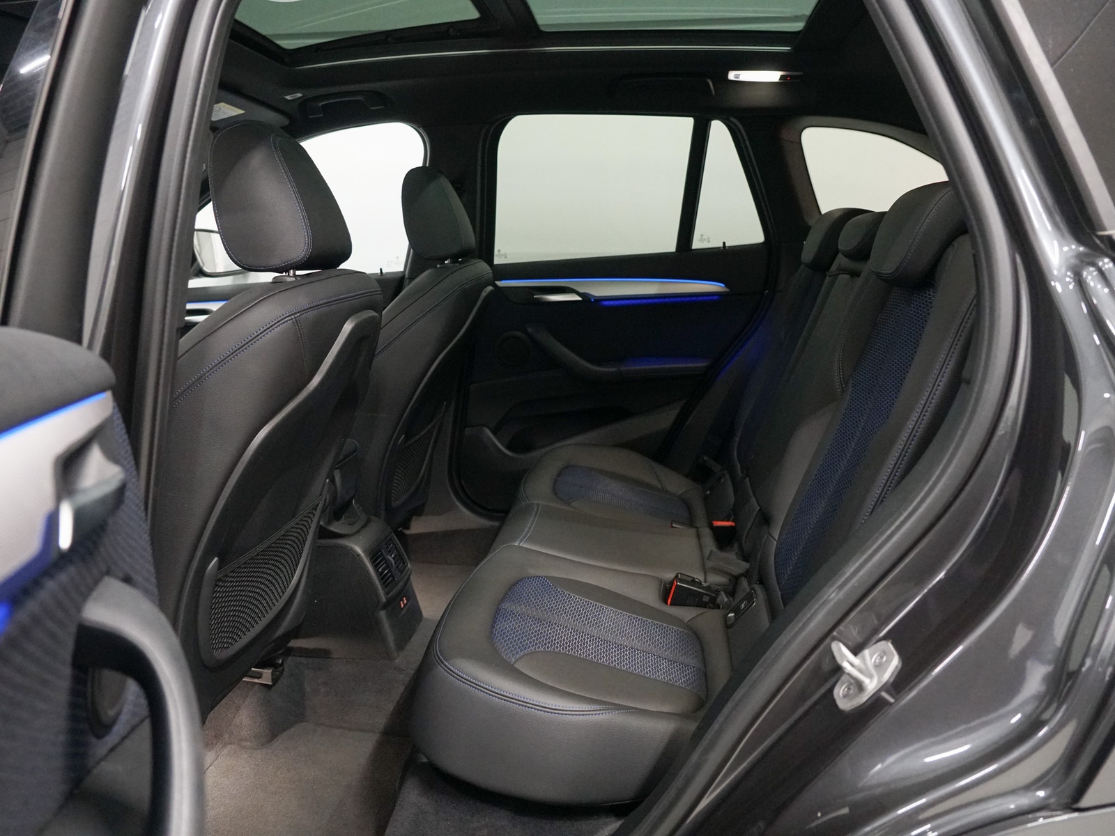 Foto van BMW X1 Xdrive20i