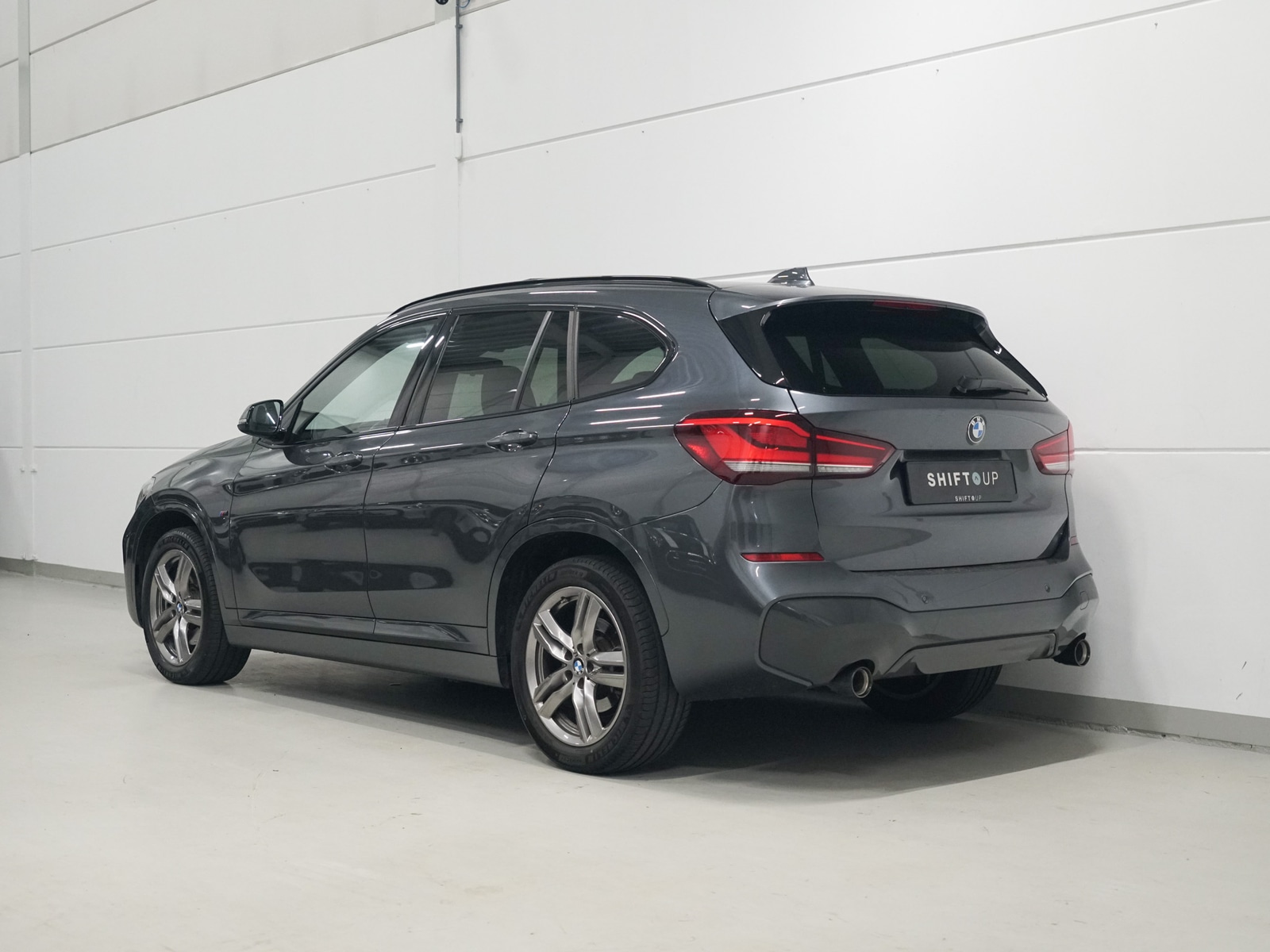 Foto van BMW X1 Xdrive20i