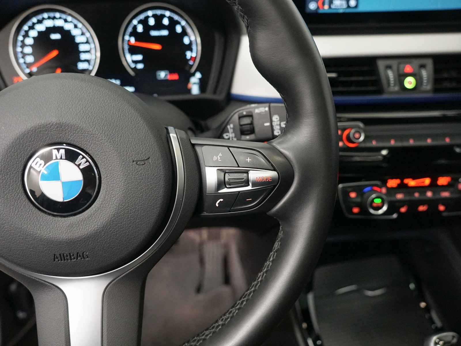 Foto van BMW X1 Xdrive20i