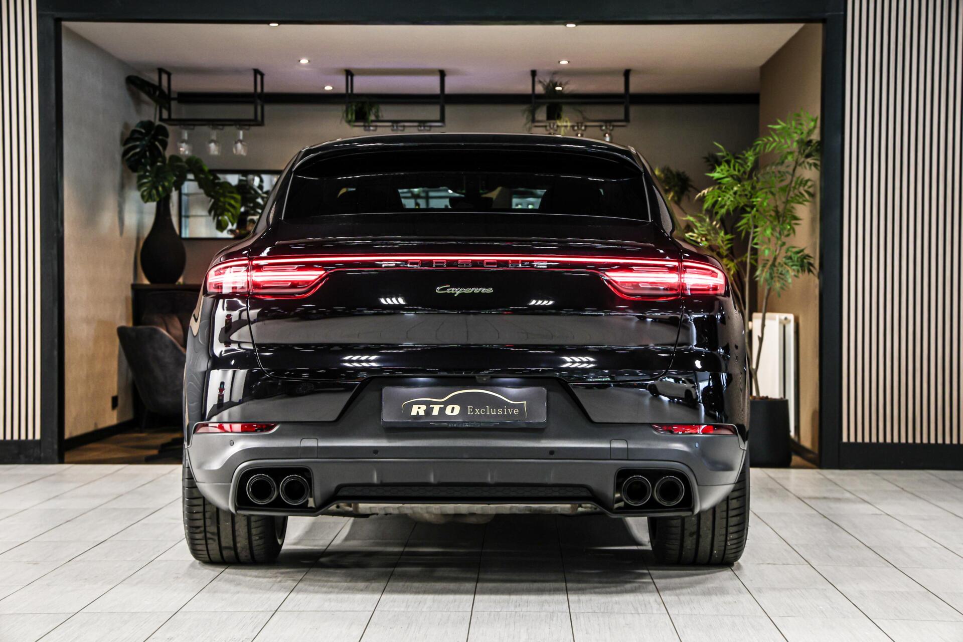 Foto van Porsche Cayenne E-hybrid