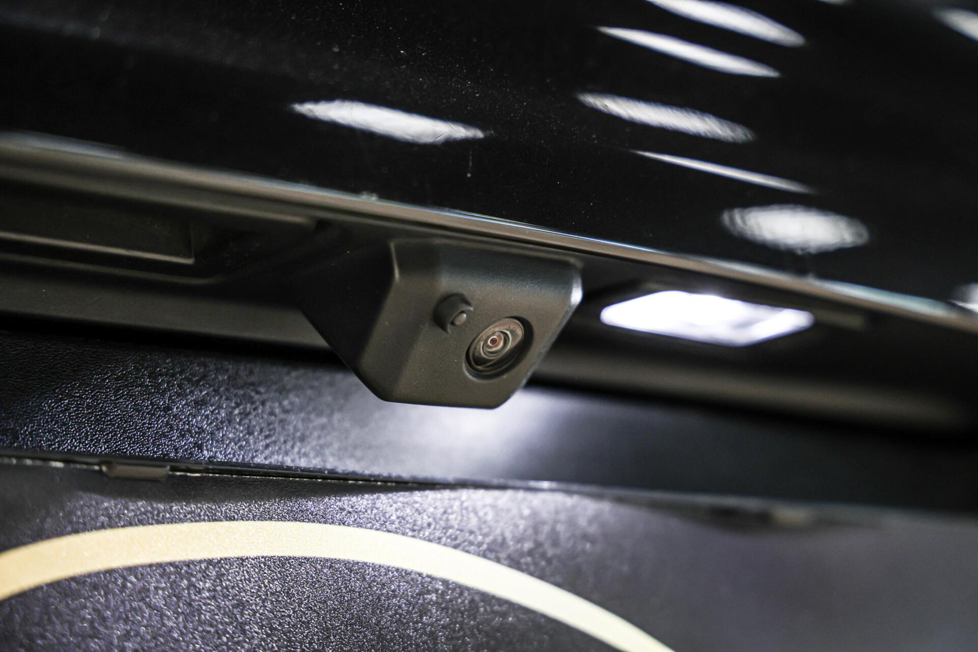 Foto van Porsche Cayenne E-hybrid
