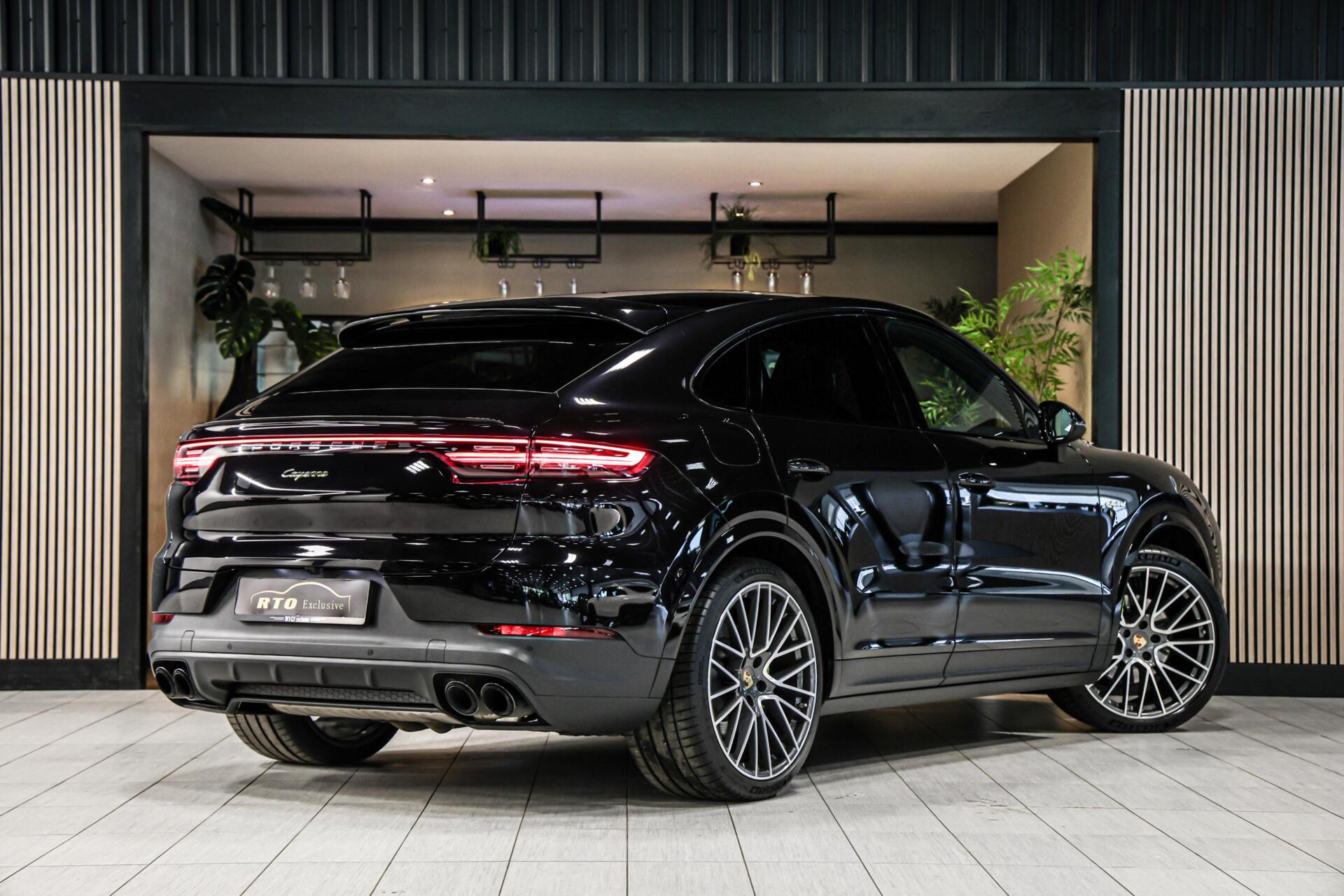 Foto van Porsche Cayenne E-hybrid