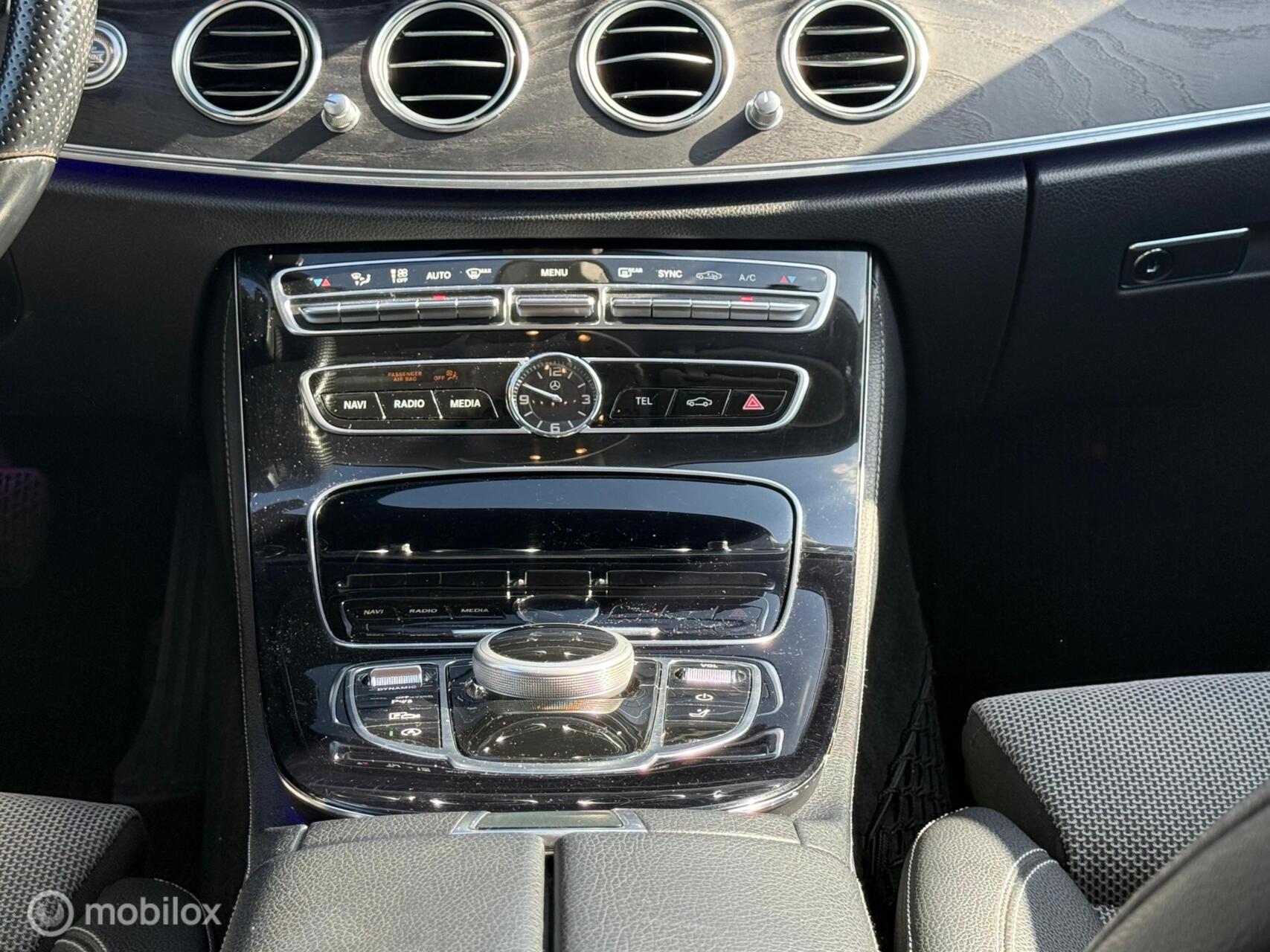 Foto van Mercedes-Benz E 220 D