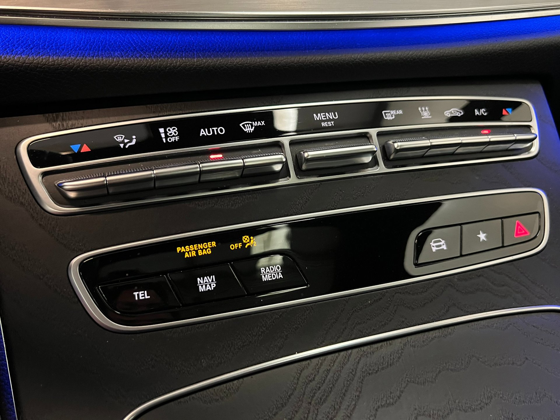 Foto van Mercedes-Benz E 300 De