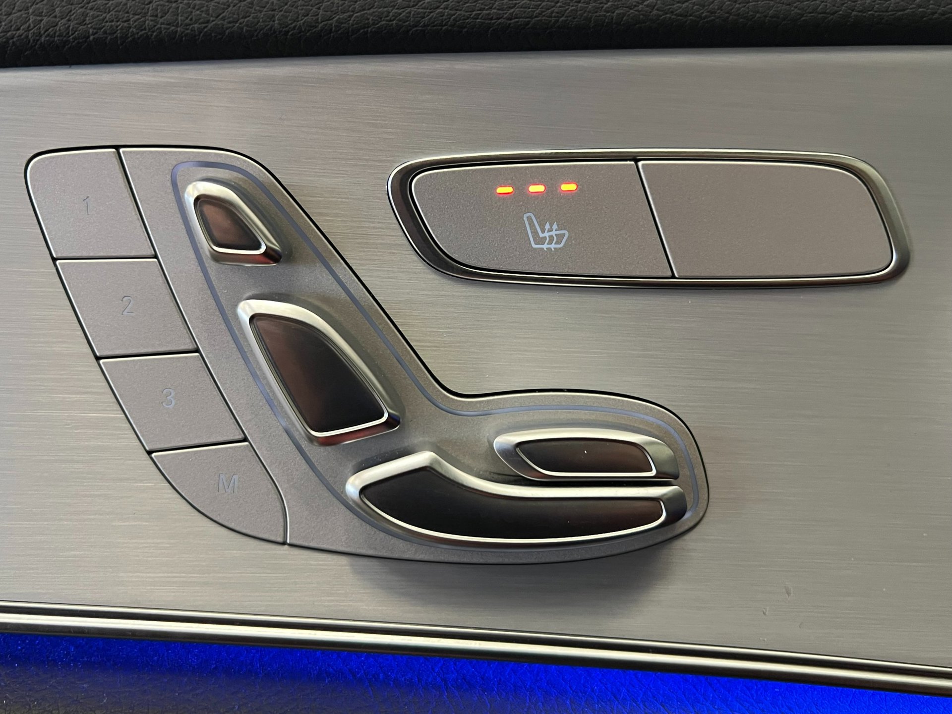 Foto van Mercedes-Benz E 300 De