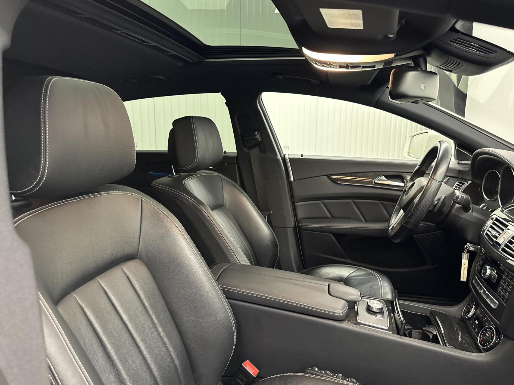 Foto van Mercedes-Benz CLS 350