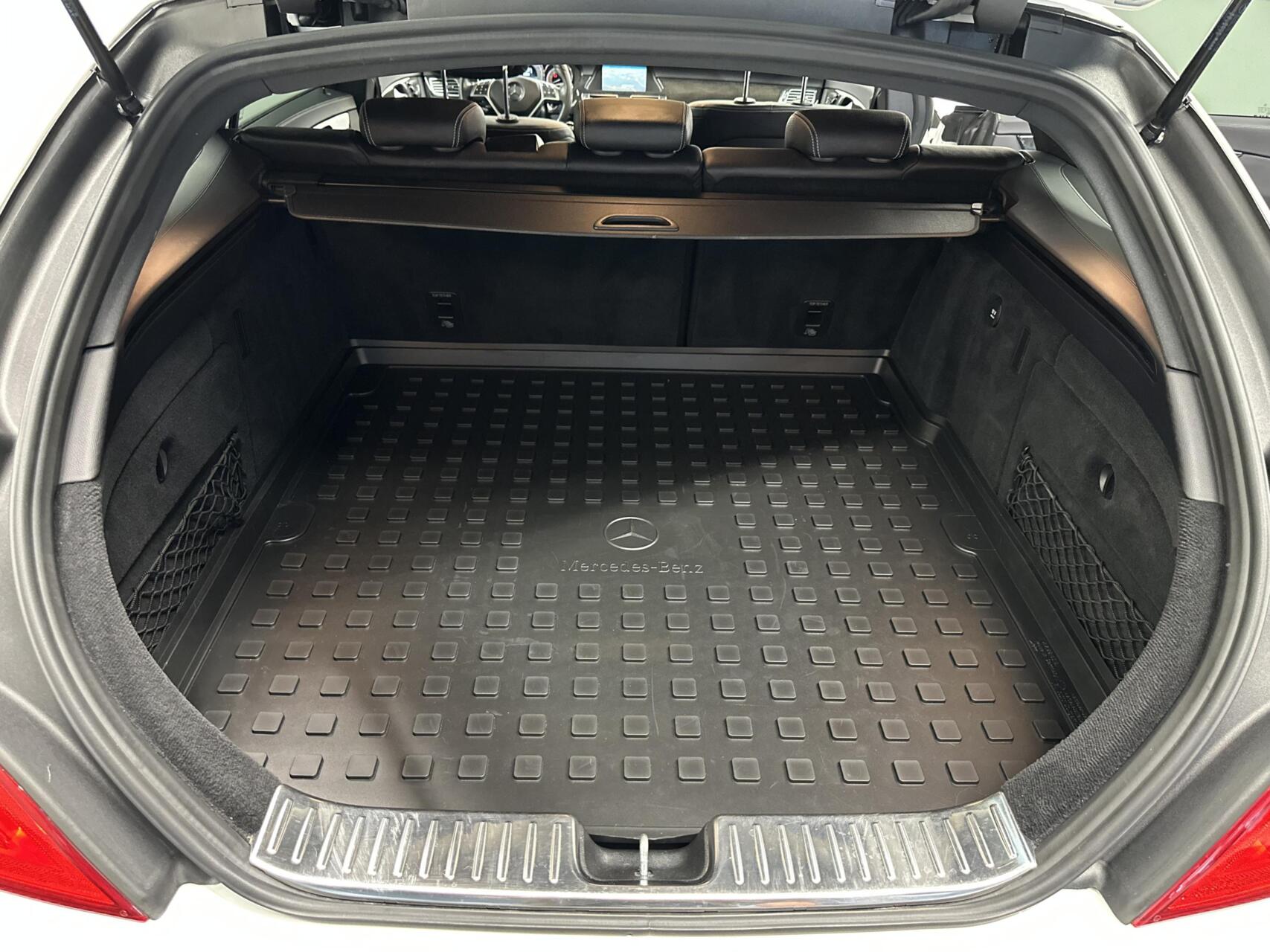 Foto van Mercedes-Benz CLS 350