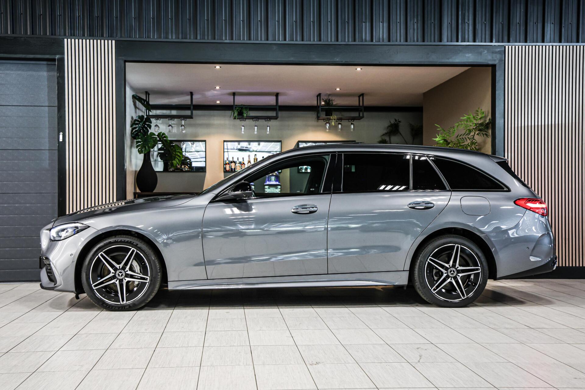 Foto van Mercedes-Benz C 300 E