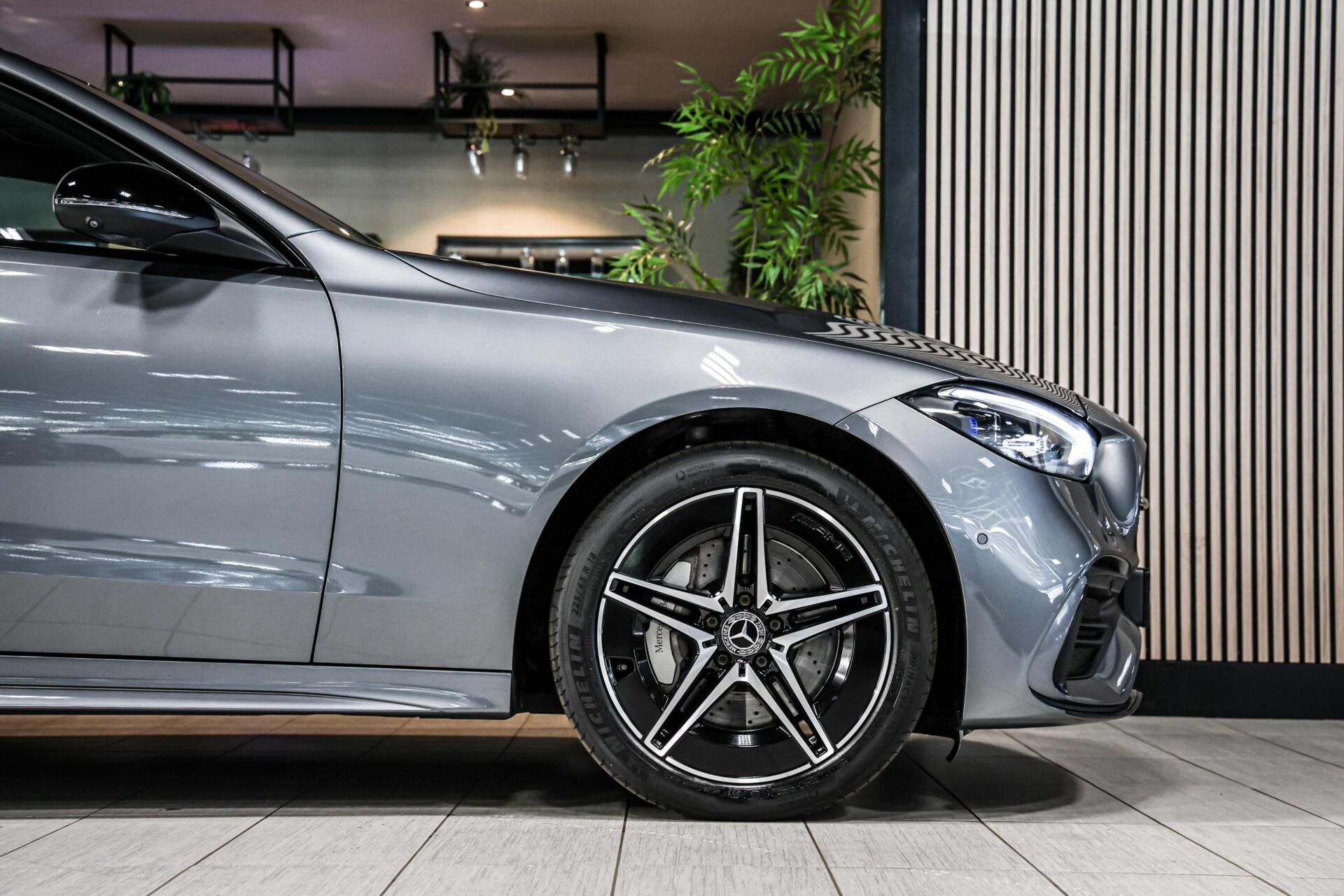 Foto van Mercedes-Benz C 300 E